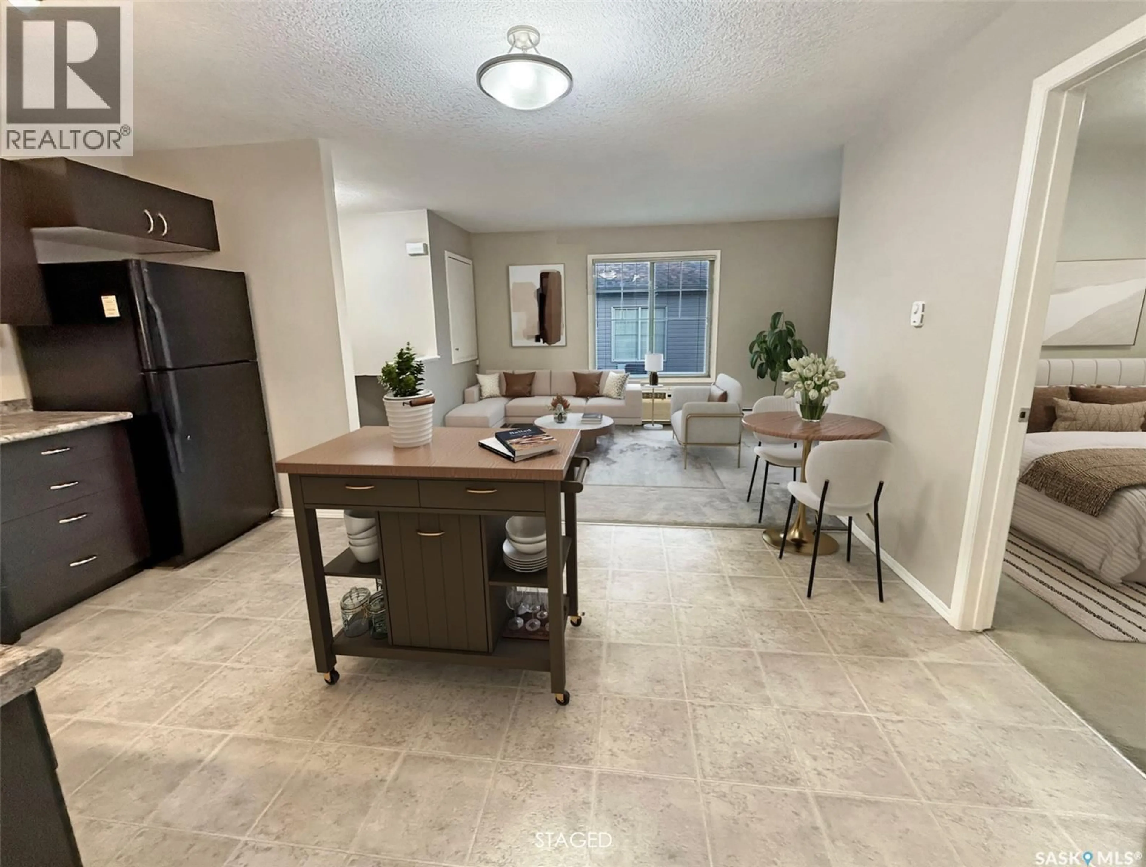 Unknown for 700 - 322 BATTLEFORD TRAIL, Swift Current Saskatchewan S9H4V9