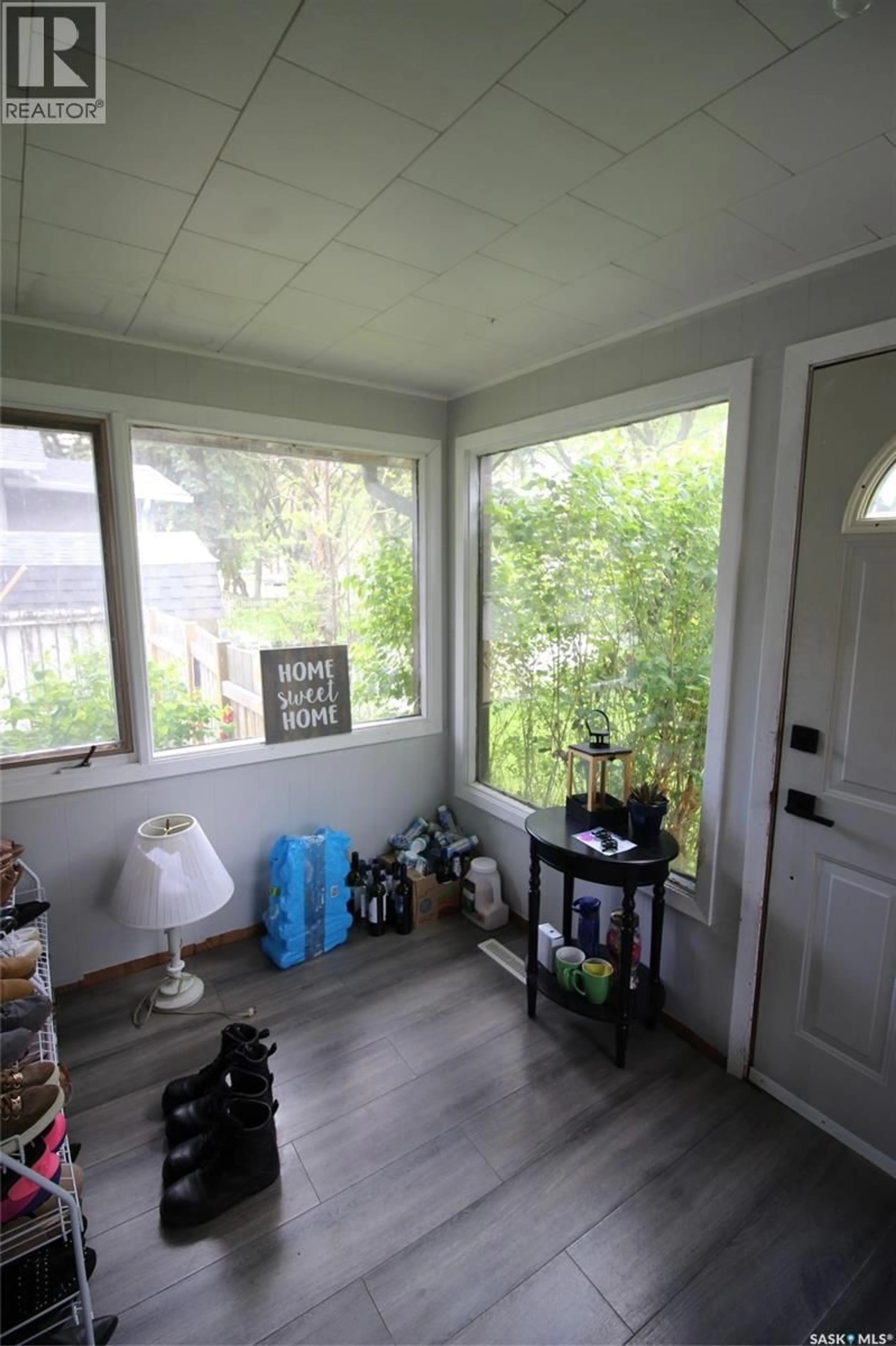 Unknown for 780 1ST STREET, Shaunavon Saskatchewan S0N2M0