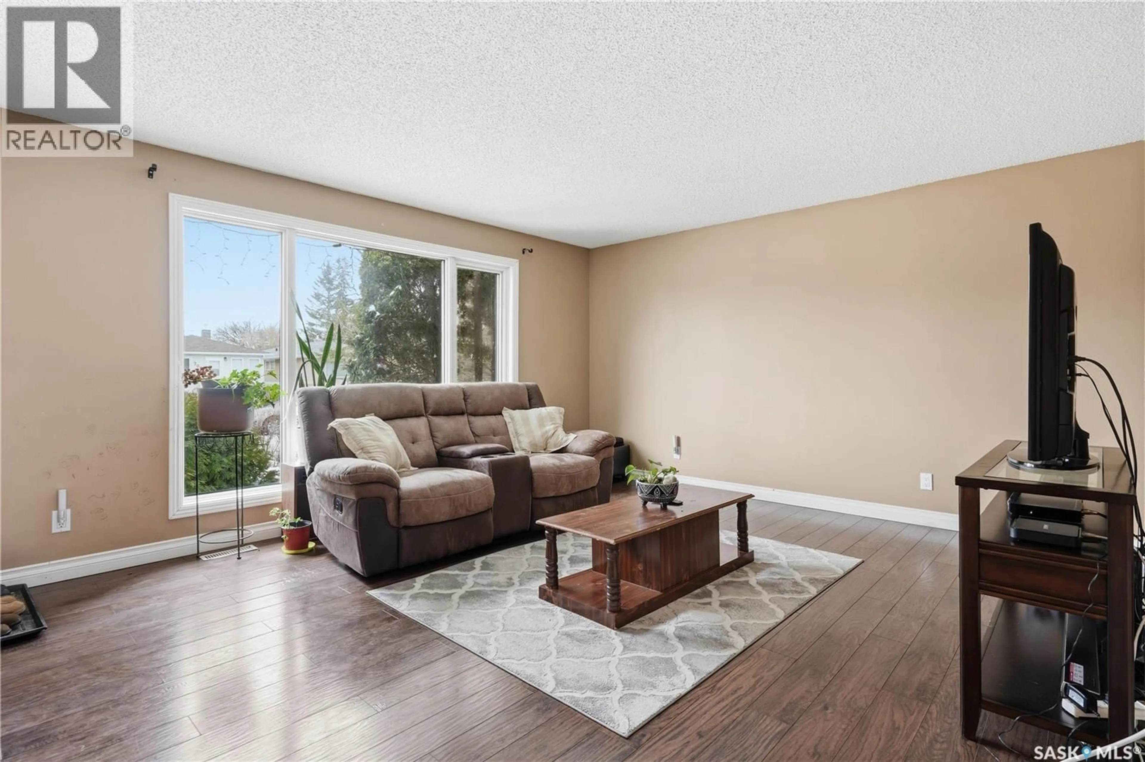 Living room with furniture, unknown for 200 HALIFAX STREET, Regina Saskatchewan S4R1S4