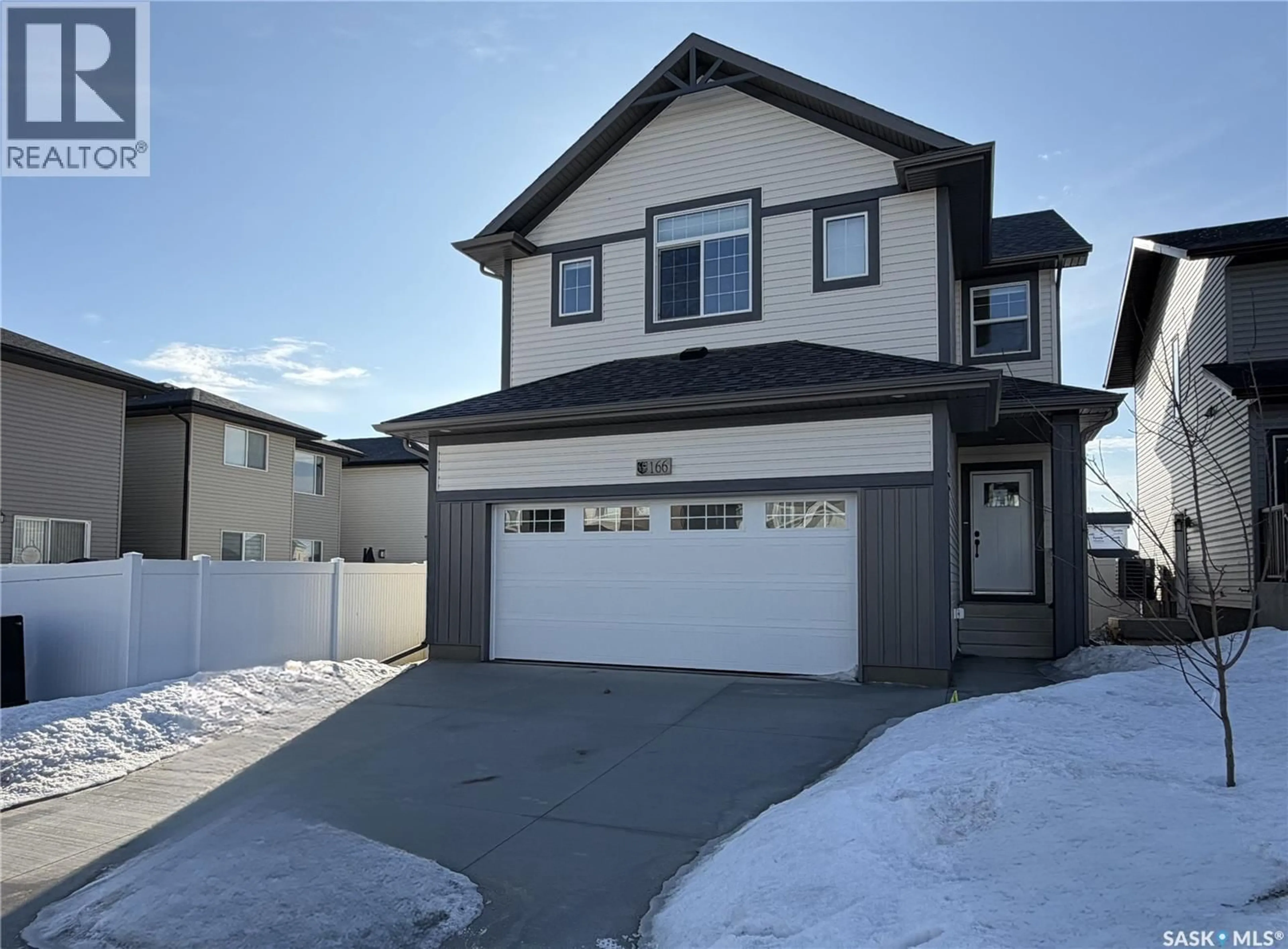 Unknown for 305 COCKCROFT STREET, Saskatoon Saskatchewan S7V1Y9