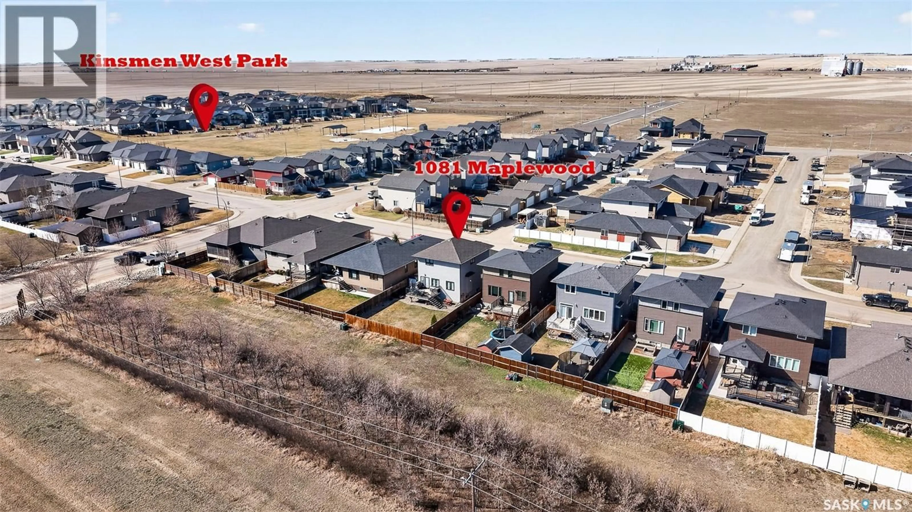 A pic from outside/outdoor area/front of a property/back of a property/a pic from drone, street for 1081 MAPLEWOOD DRIVE, Moose Jaw Saskatchewan S6J0B6