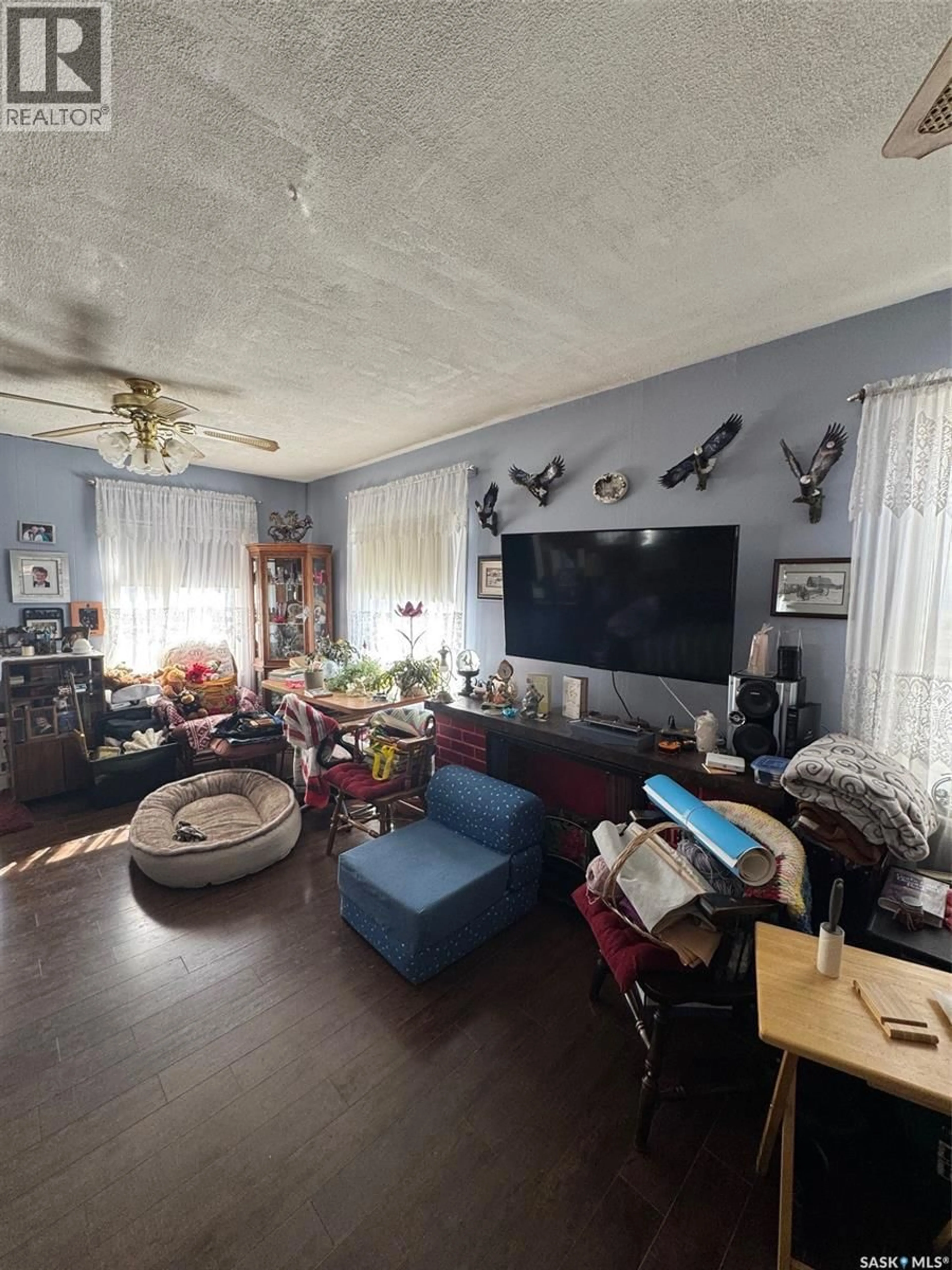 A pic of a room for 309 MAIN STREET, Maymont Saskatchewan S0M1T0