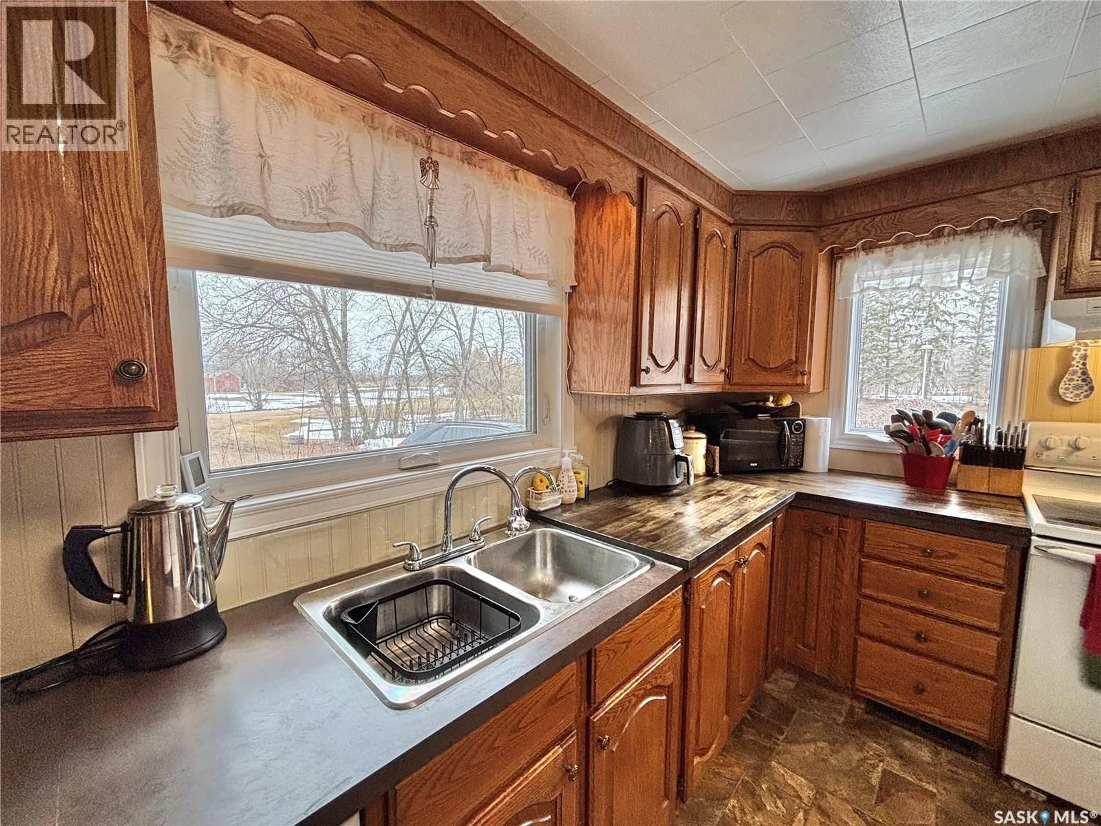 Standard kitchen, unknown for LITTLE HOMESTEAD ACREAGE, Wallace Rm No. 243 Saskatchewan S0A4S0