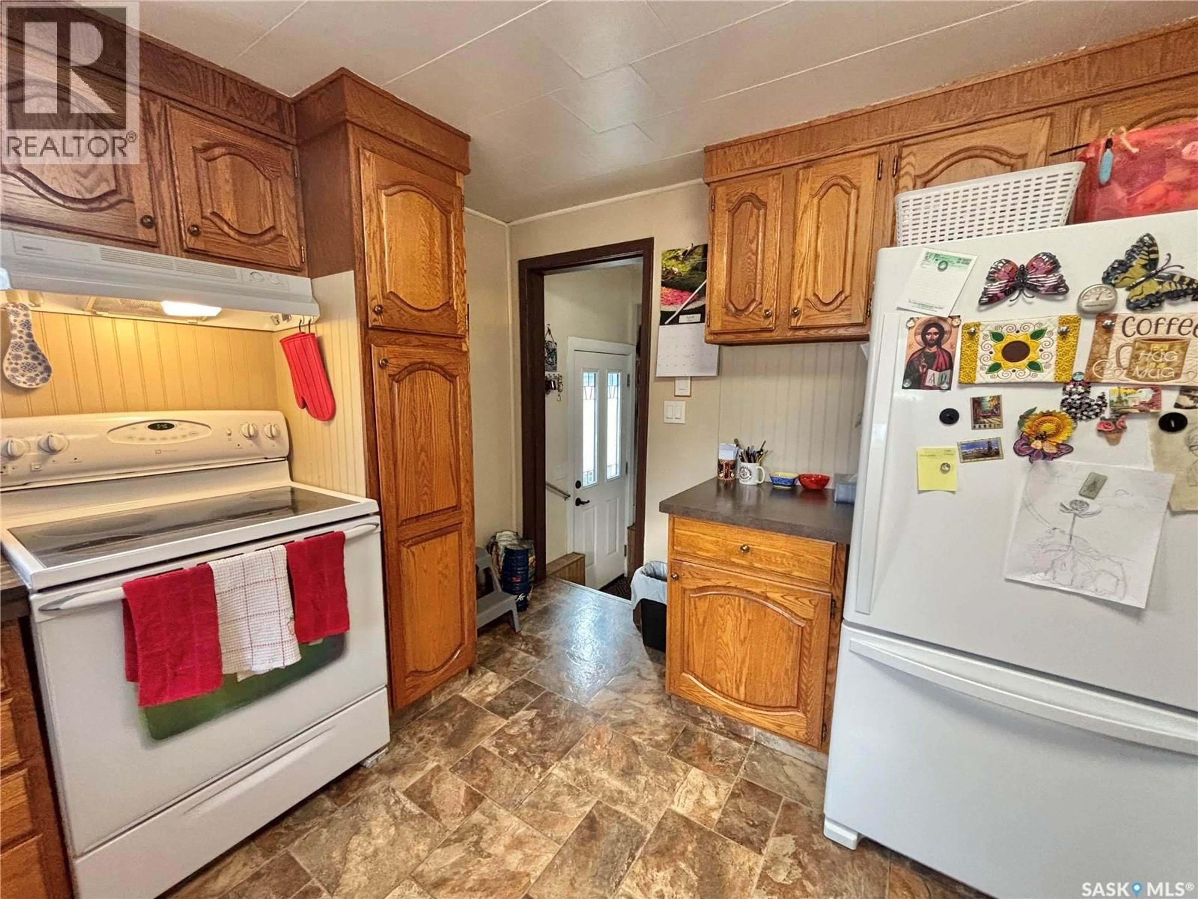 Standard kitchen, unknown for LITTLE HOMESTEAD ACREAGE, Wallace Rm No. 243 Saskatchewan S0A4S0