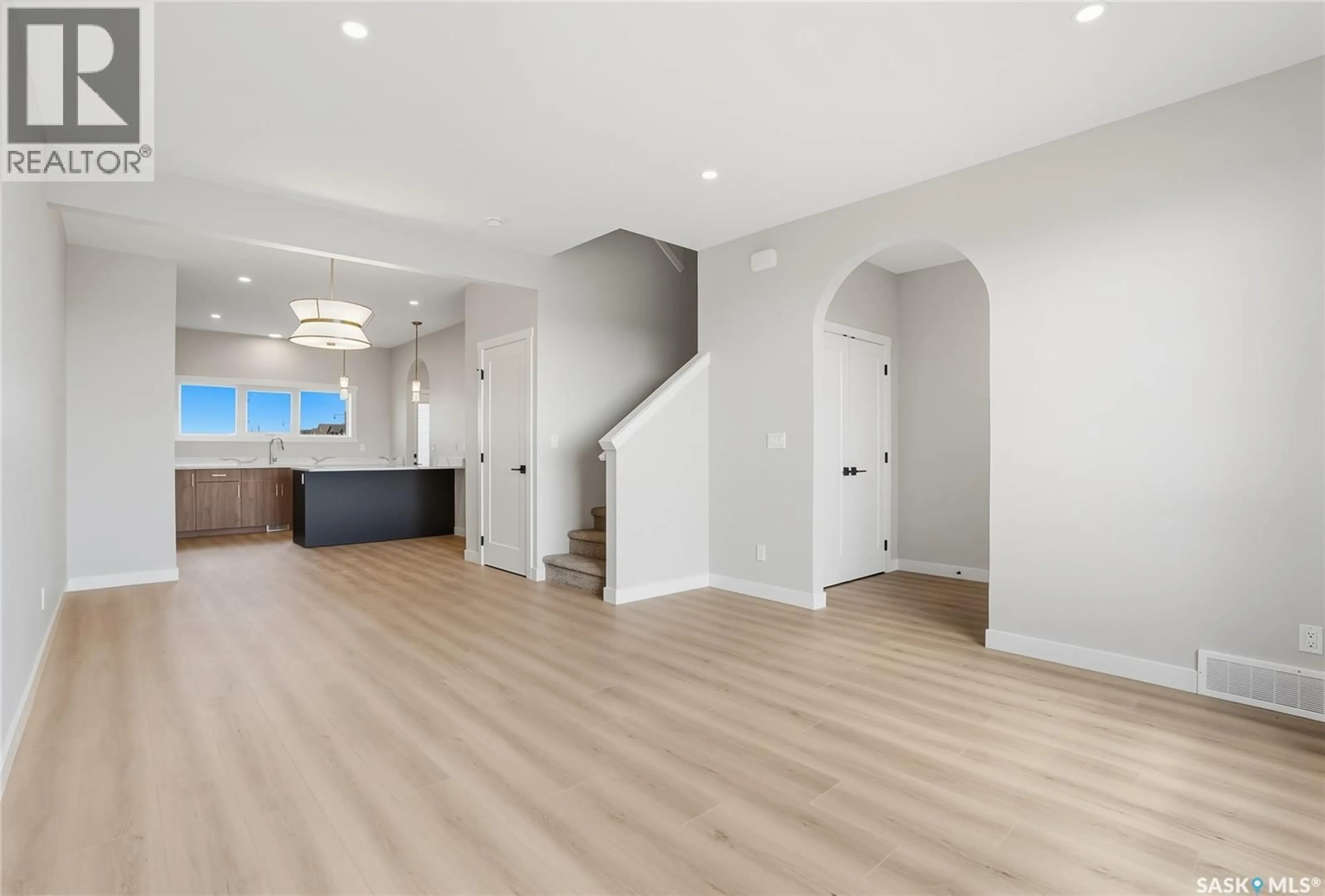 Unknown for 22 TASKAMANWA TERRACE, Saskatoon Saskatchewan S7V1Z7