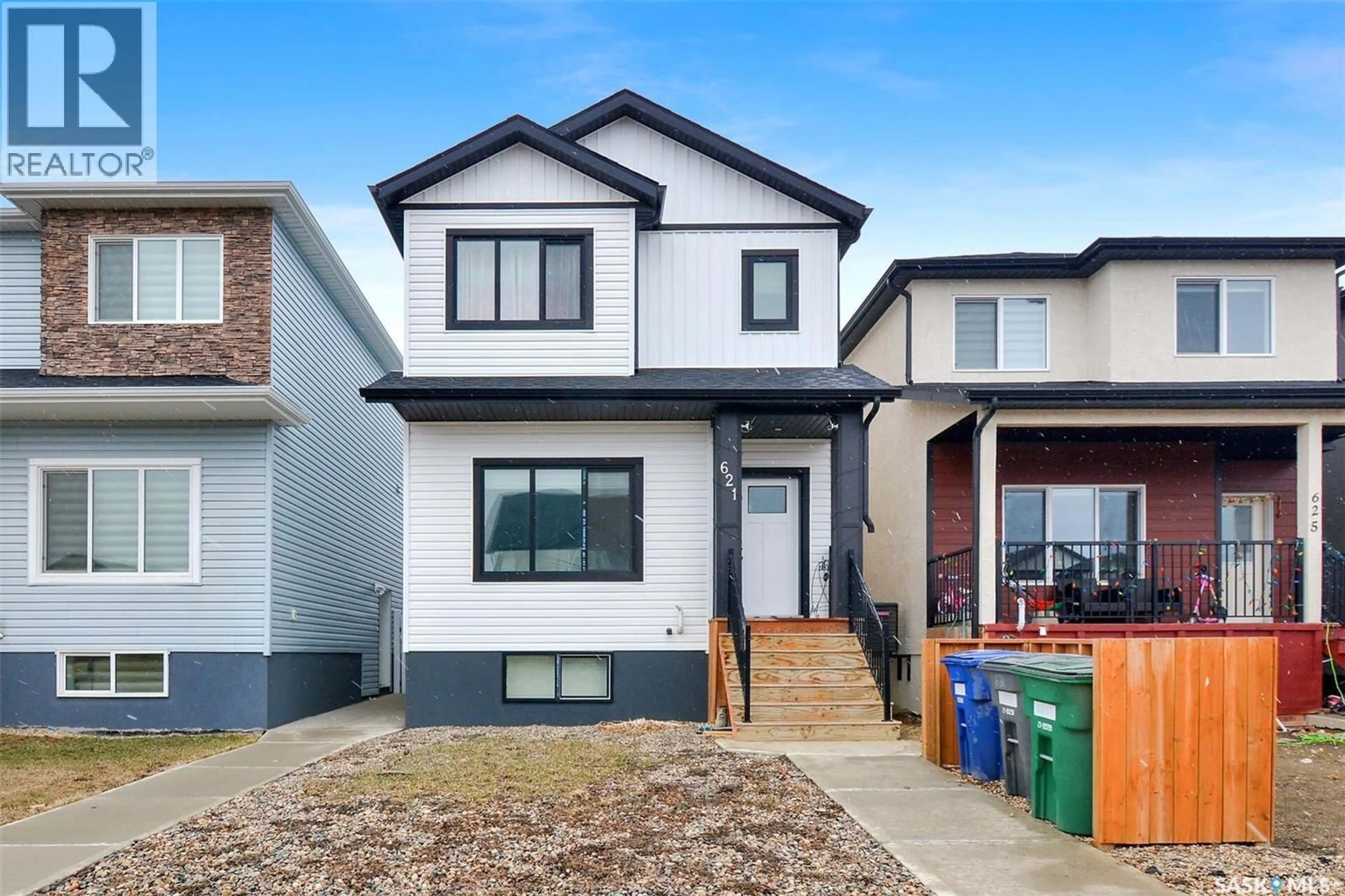 Home with brick exterior material, street for 621 FEHEREGYHAZI BOULEVARD, Saskatoon Saskatchewan S7W0Z5