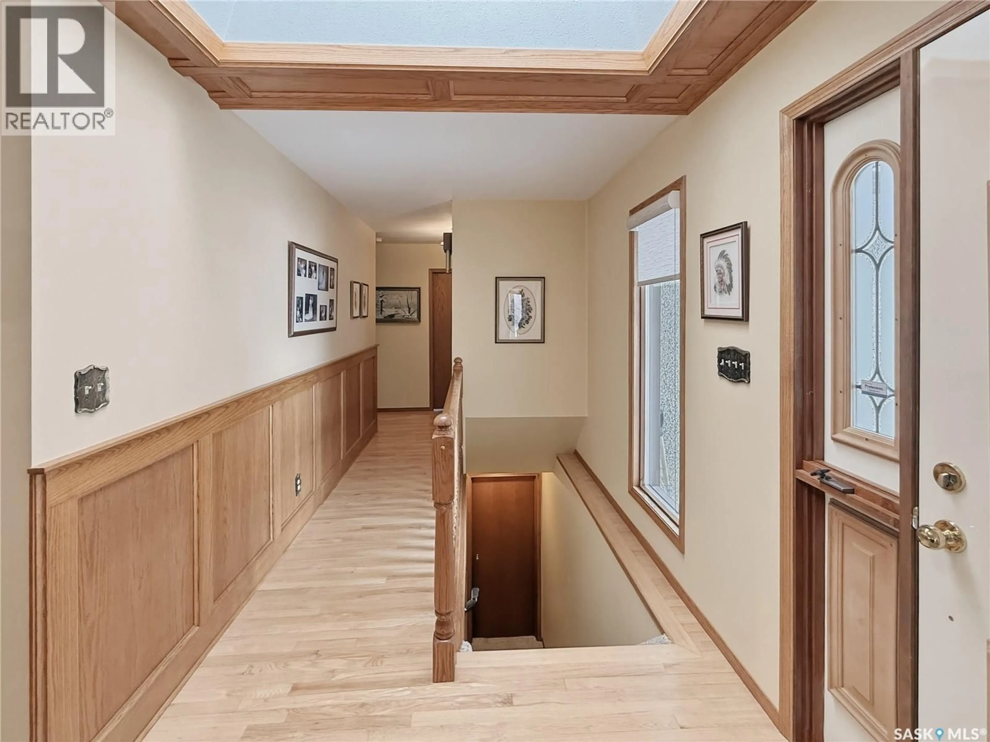 Indoor foyer for 412 CURRY CRESCENT, Swift Current Saskatchewan S9H4X4