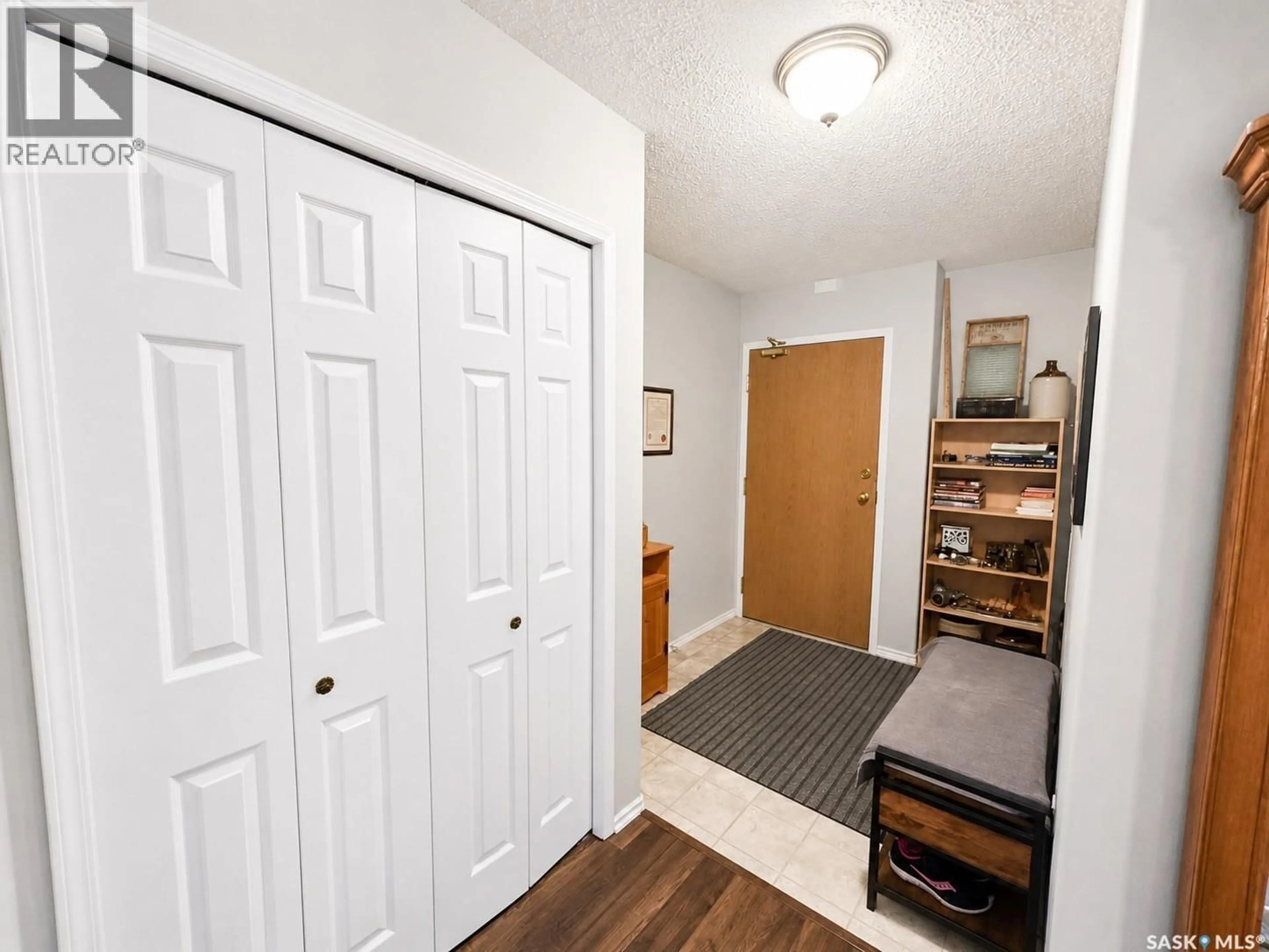 Indoor entryway for 104 - 100A STREET, Tisdale Saskatchewan S0E1T0