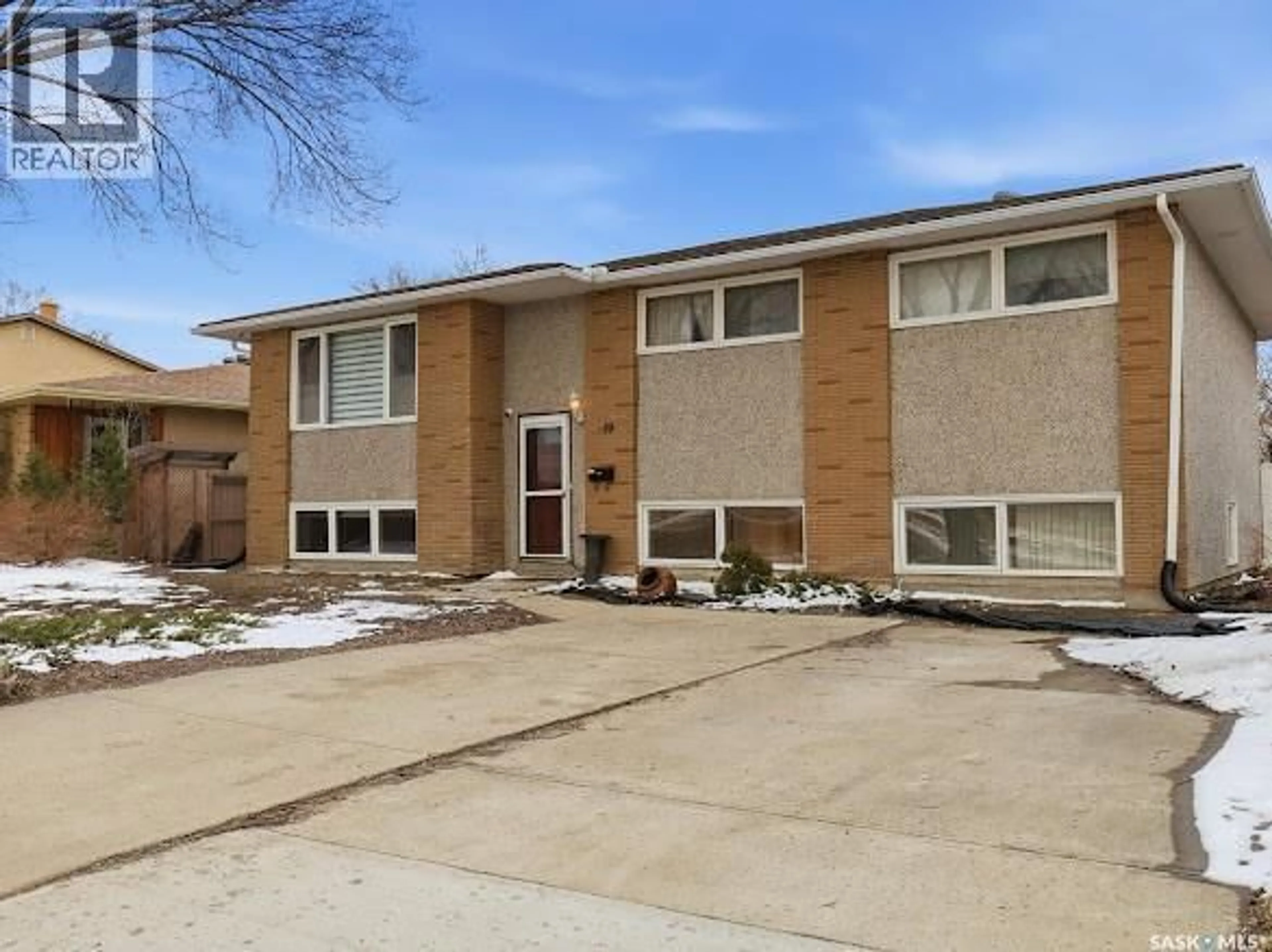 Home with brick exterior material, street for 19 DIXON CRESCENT, Regina Saskatchewan S4N1V3