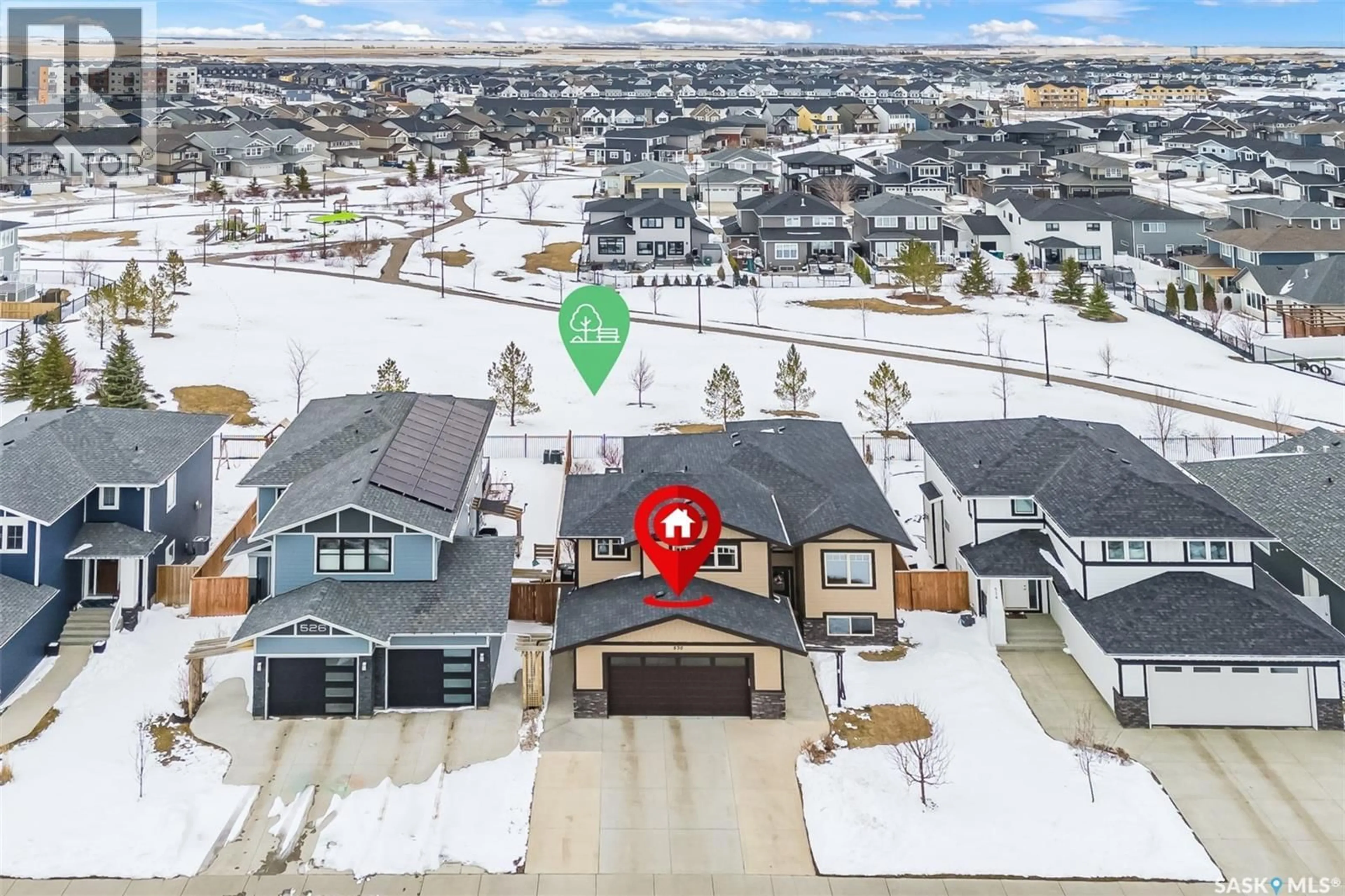 A pic from outside/outdoor area/front of a property/back of a property/a pic from drone, unknown for 530 DAGNONE CRESCENT, Saskatoon Saskatchewan S7V0P8