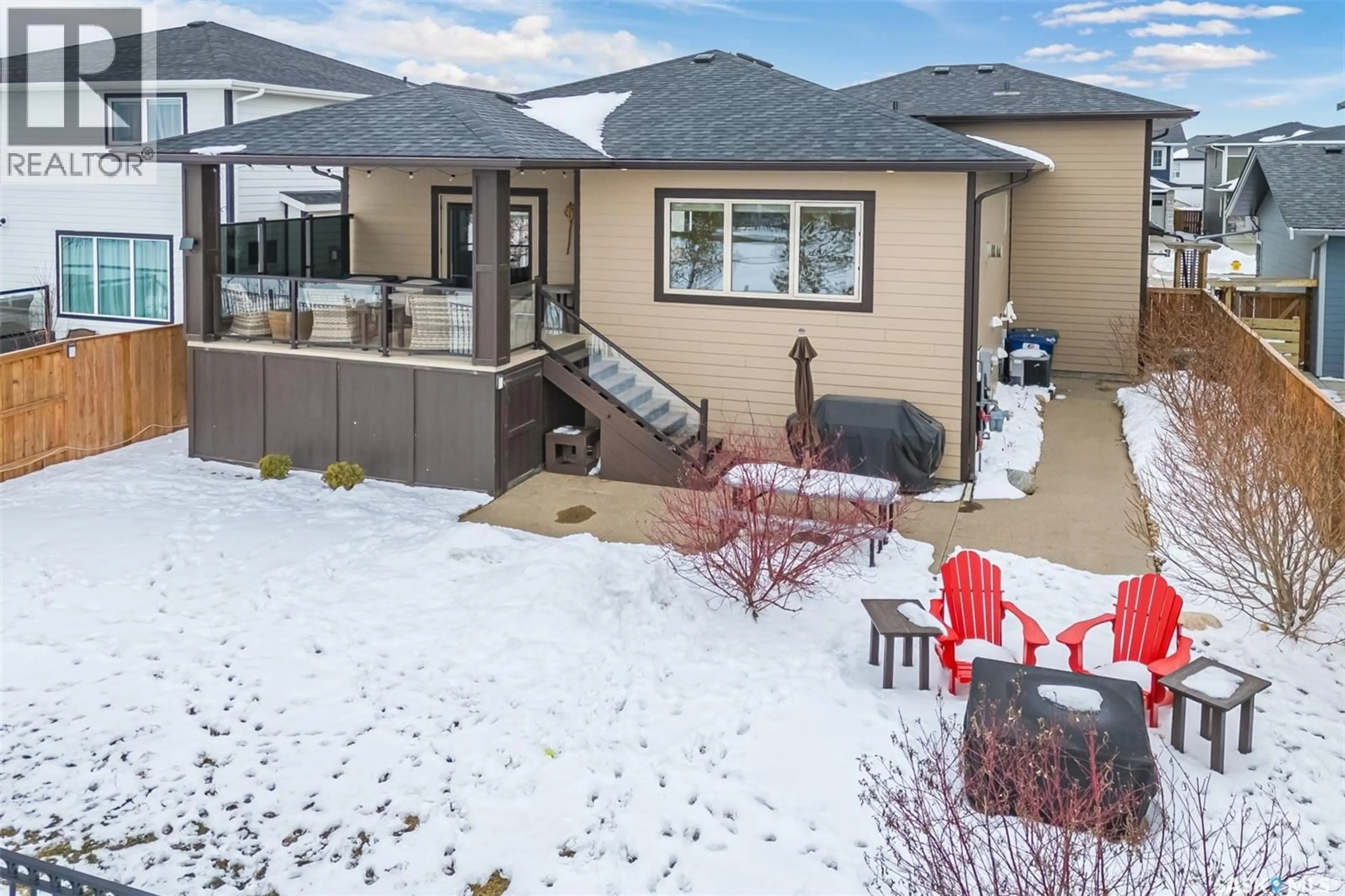 Patio, street for 530 DAGNONE CRESCENT, Saskatoon Saskatchewan S7V0P8