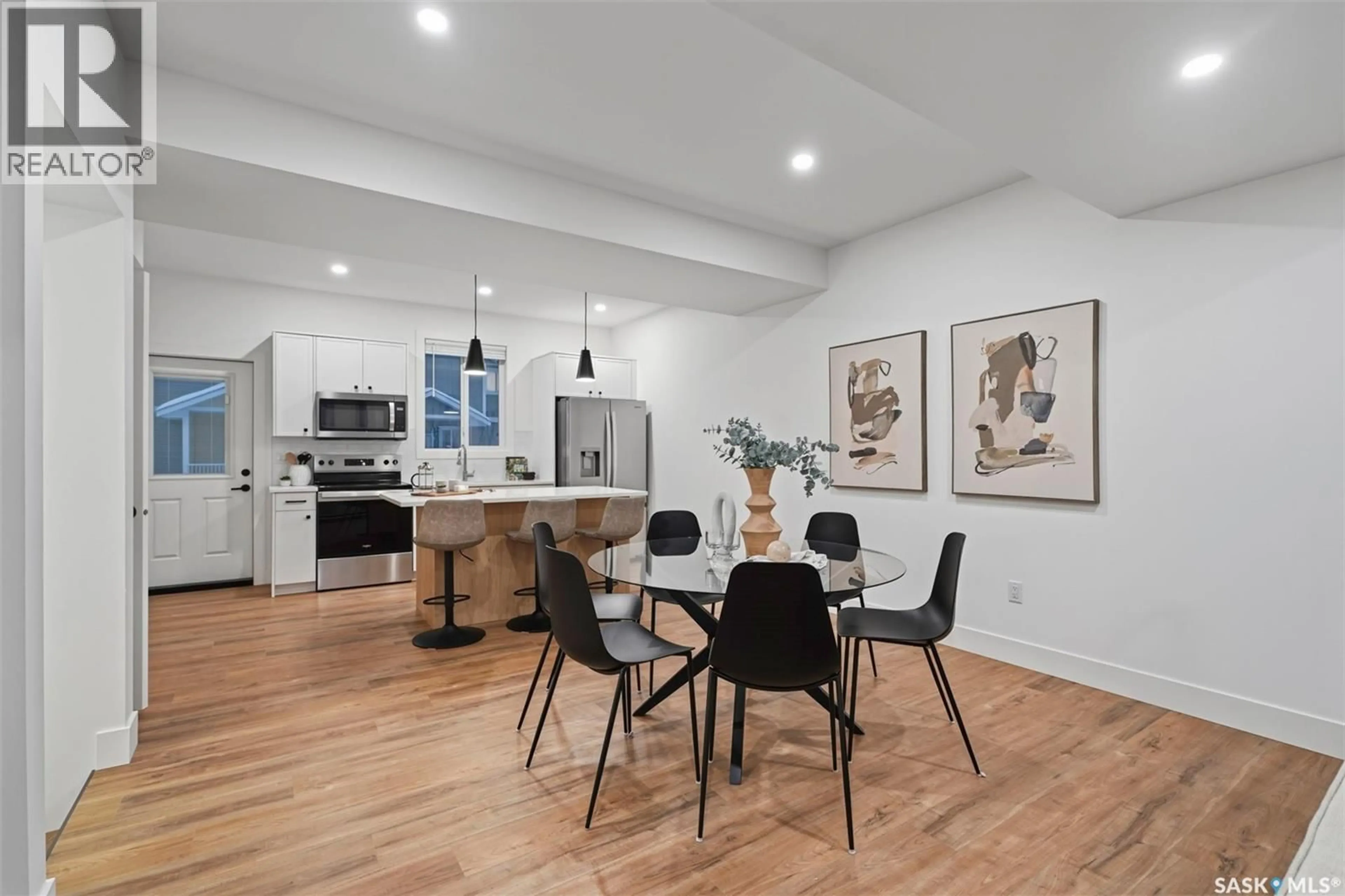Open concept kitchen, unknown for 127 3220 11TH STREET W, Saskatoon Saskatchewan S7M5M4