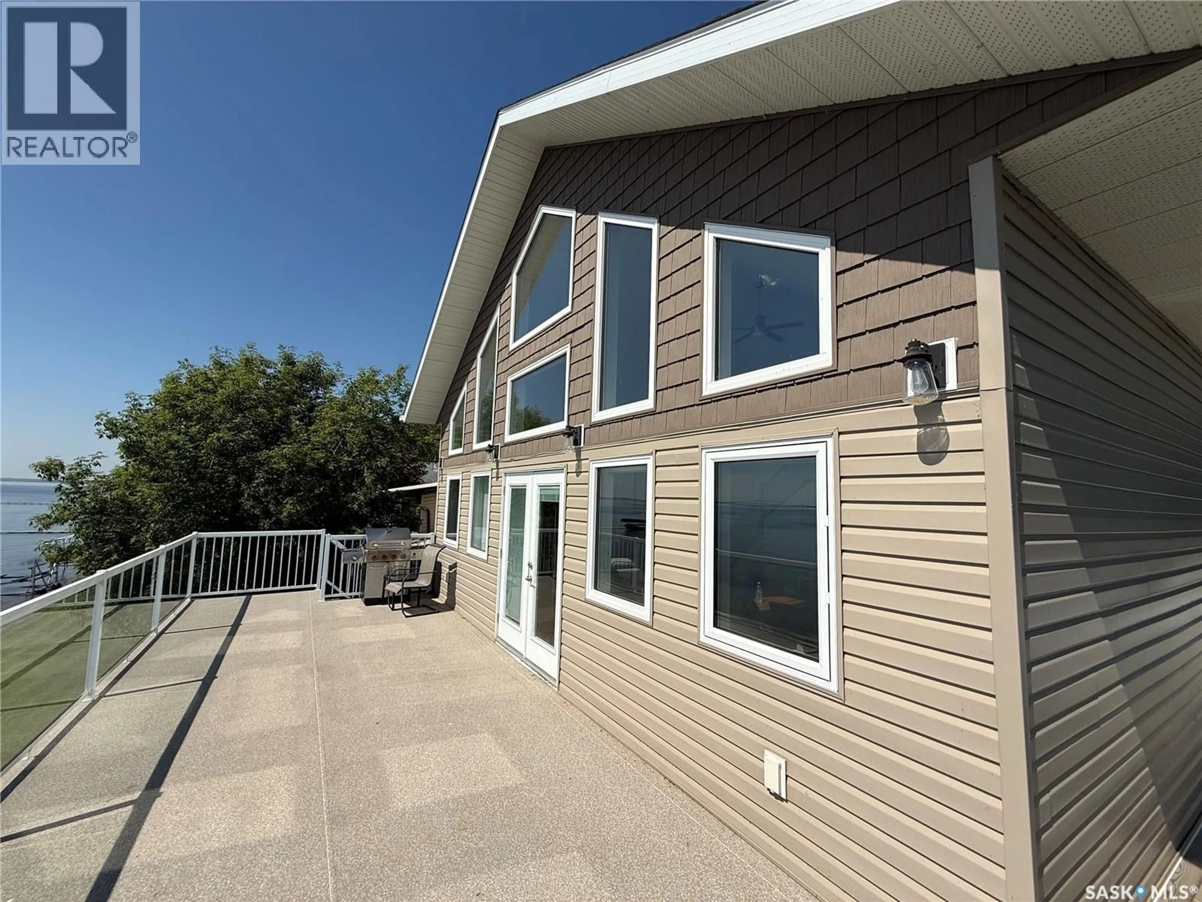 A pic from outside/outdoor area/front of a property/back of a property/a pic from drone, unknown for 35 LAKE AVENUE, Jackfish Lake Saskatchewan S0M1X0