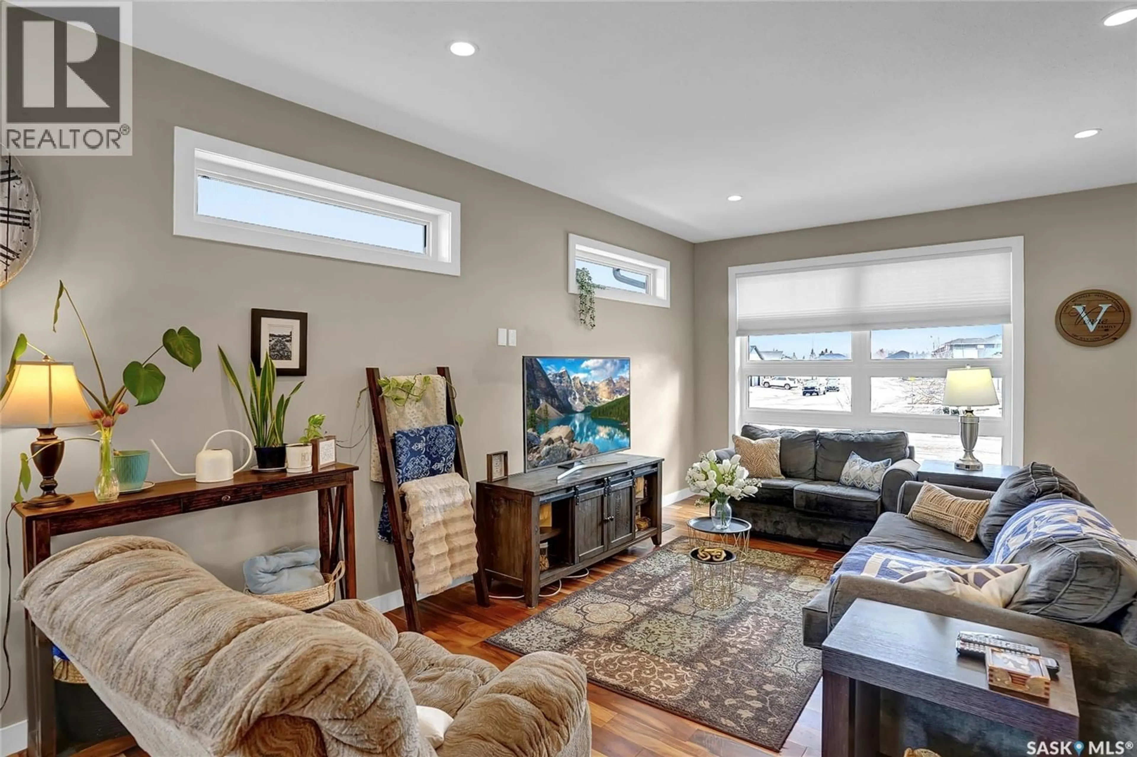Living room with furniture, unknown for 127 HODGES CRESCENT, Moose Jaw Saskatchewan S6J0B1