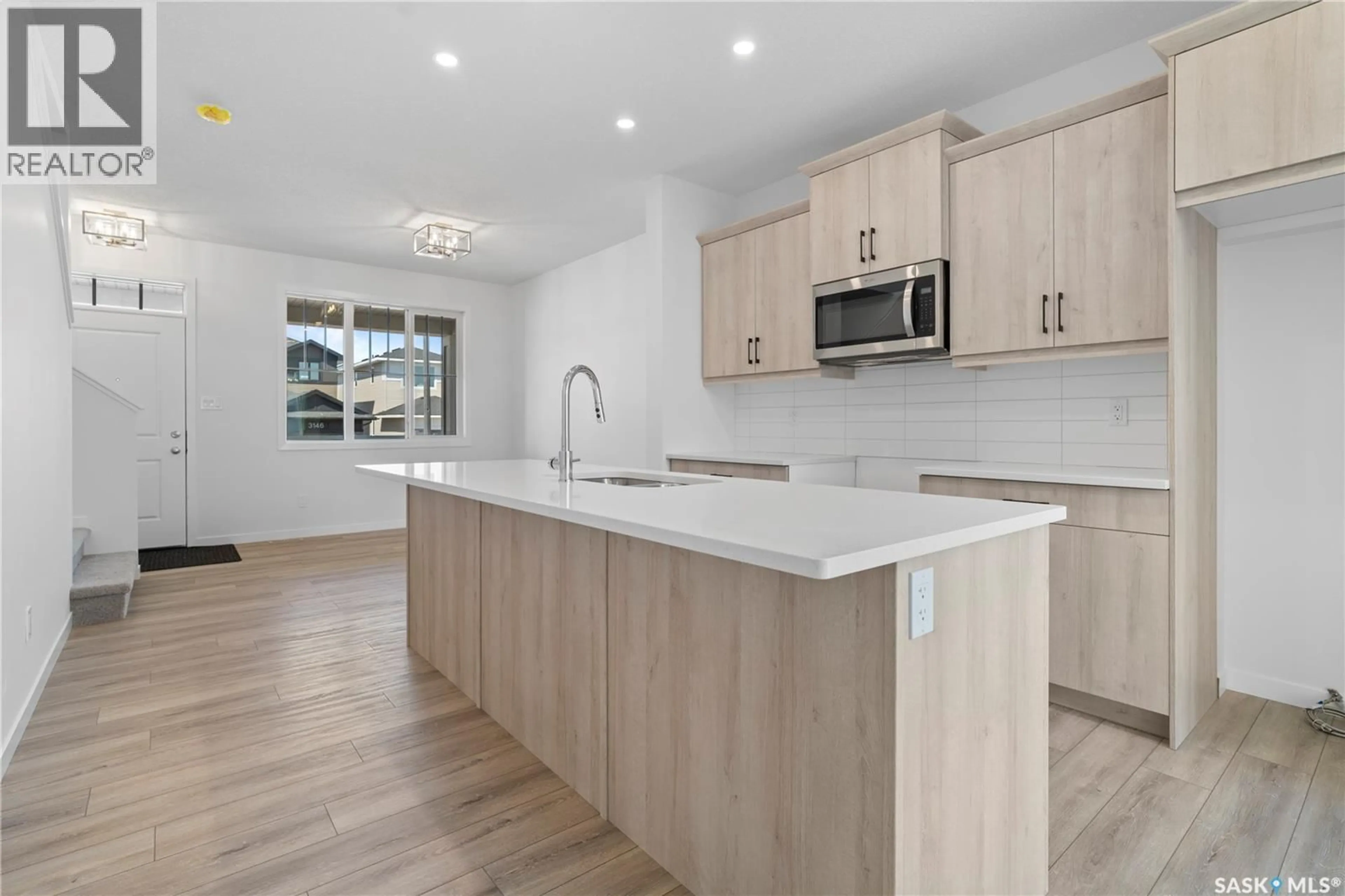 Open concept kitchen, unknown for 3151 BOWEN STREET, Regina Saskatchewan S4V4C6