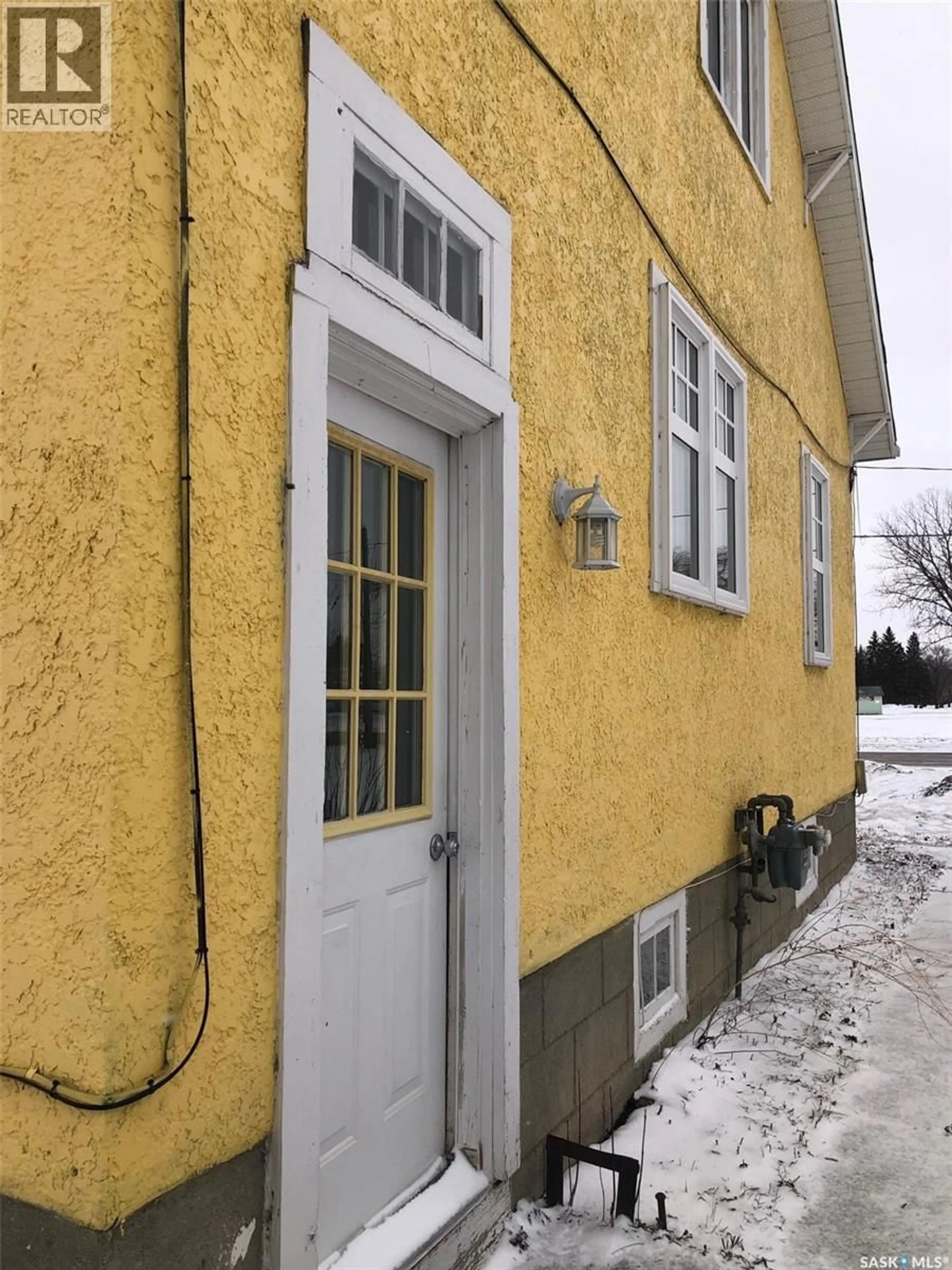 Unknown for 220 EIGHTH AVENUE, Canora Saskatchewan S0A0L0