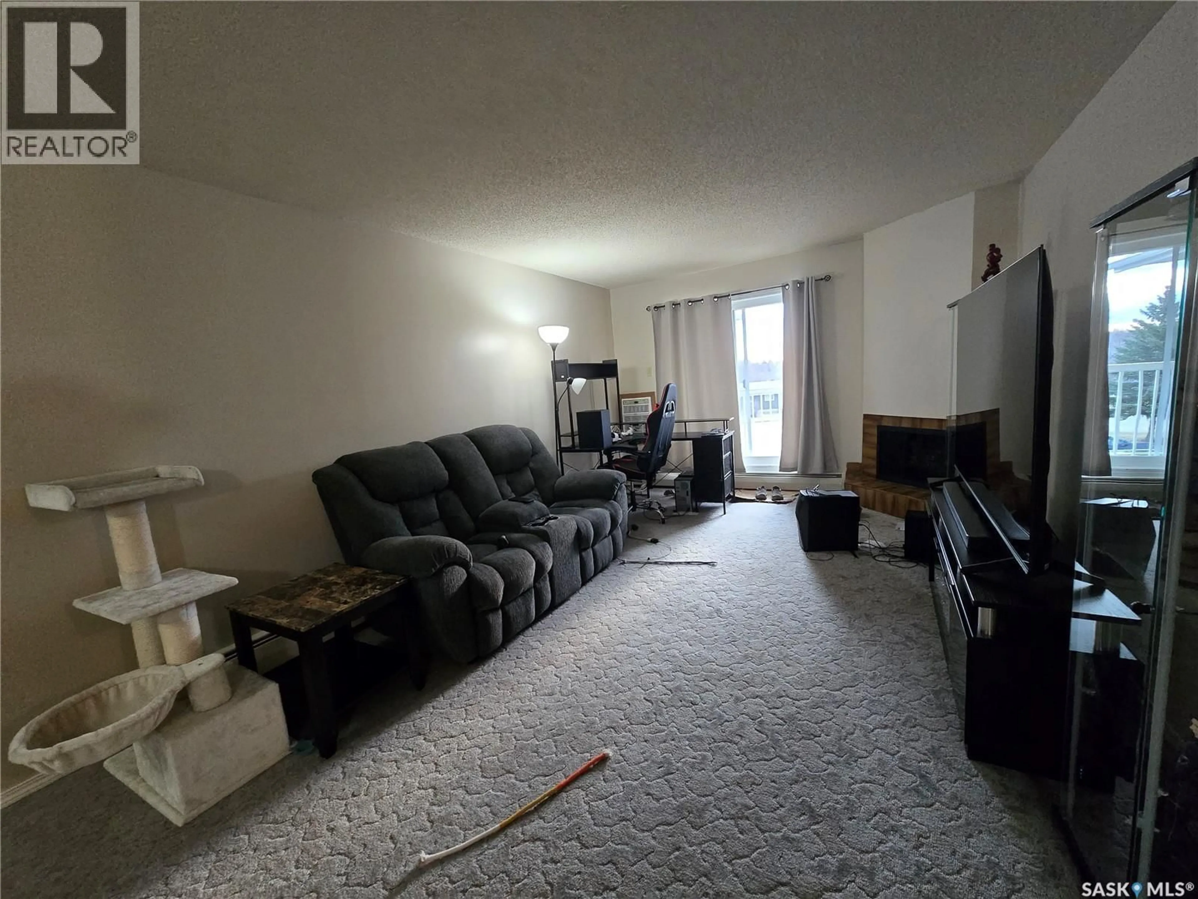 A pic of a room for 301 - 1822 EAGLESHAM AVENUE, Weyburn Saskatchewan S4H3A8