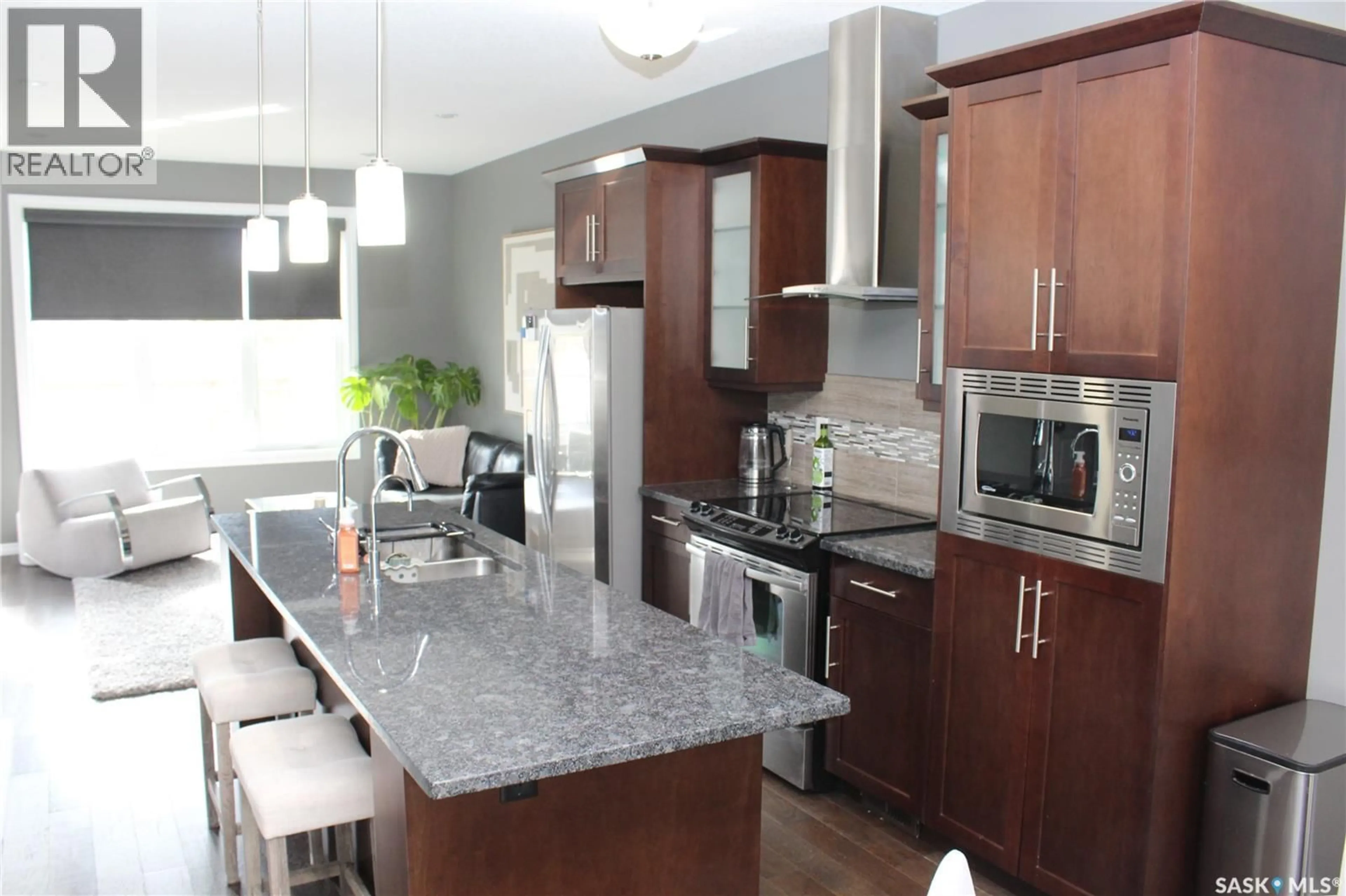 Open concept kitchen, unknown for 142 3229 ELGAARD DRIVE, Regina Saskatchewan S4X0L2