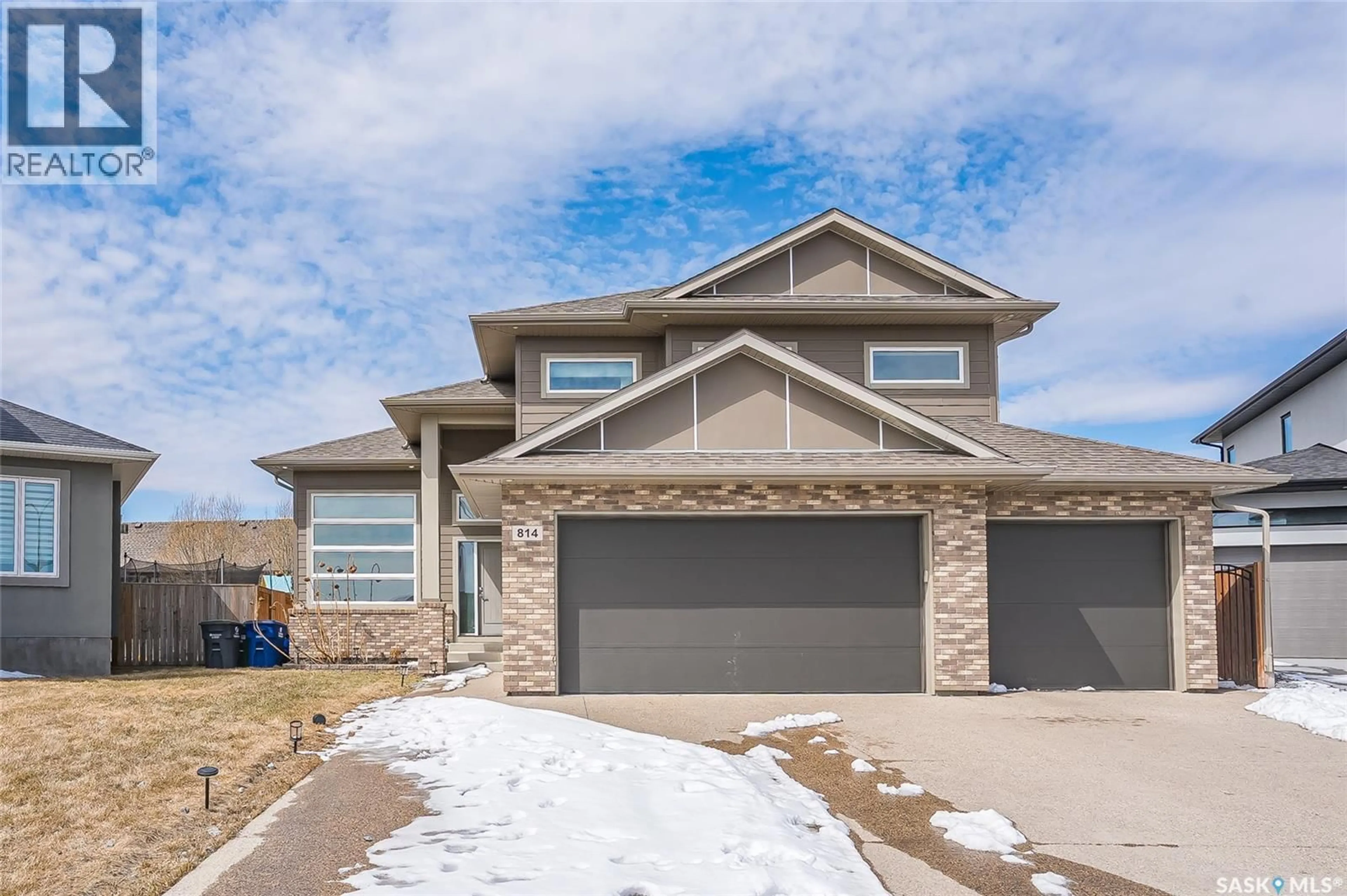 Home with brick exterior material, street for 814 WERSCHNER COURT, Saskatoon Saskatchewan S7V0G7