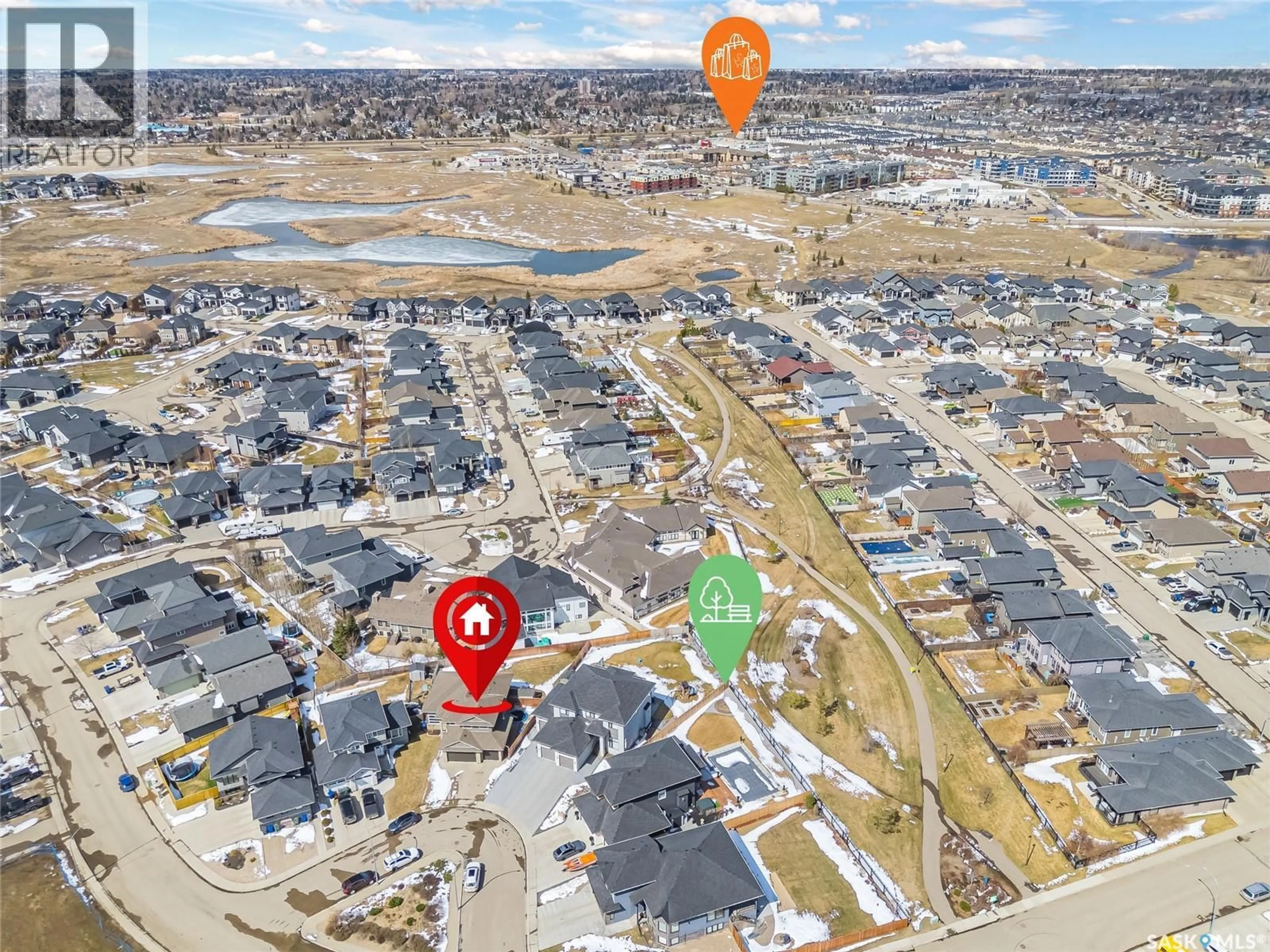 A pic from outside/outdoor area/front of a property/back of a property/a pic from drone, street for 814 WERSCHNER COURT, Saskatoon Saskatchewan S7V0G7