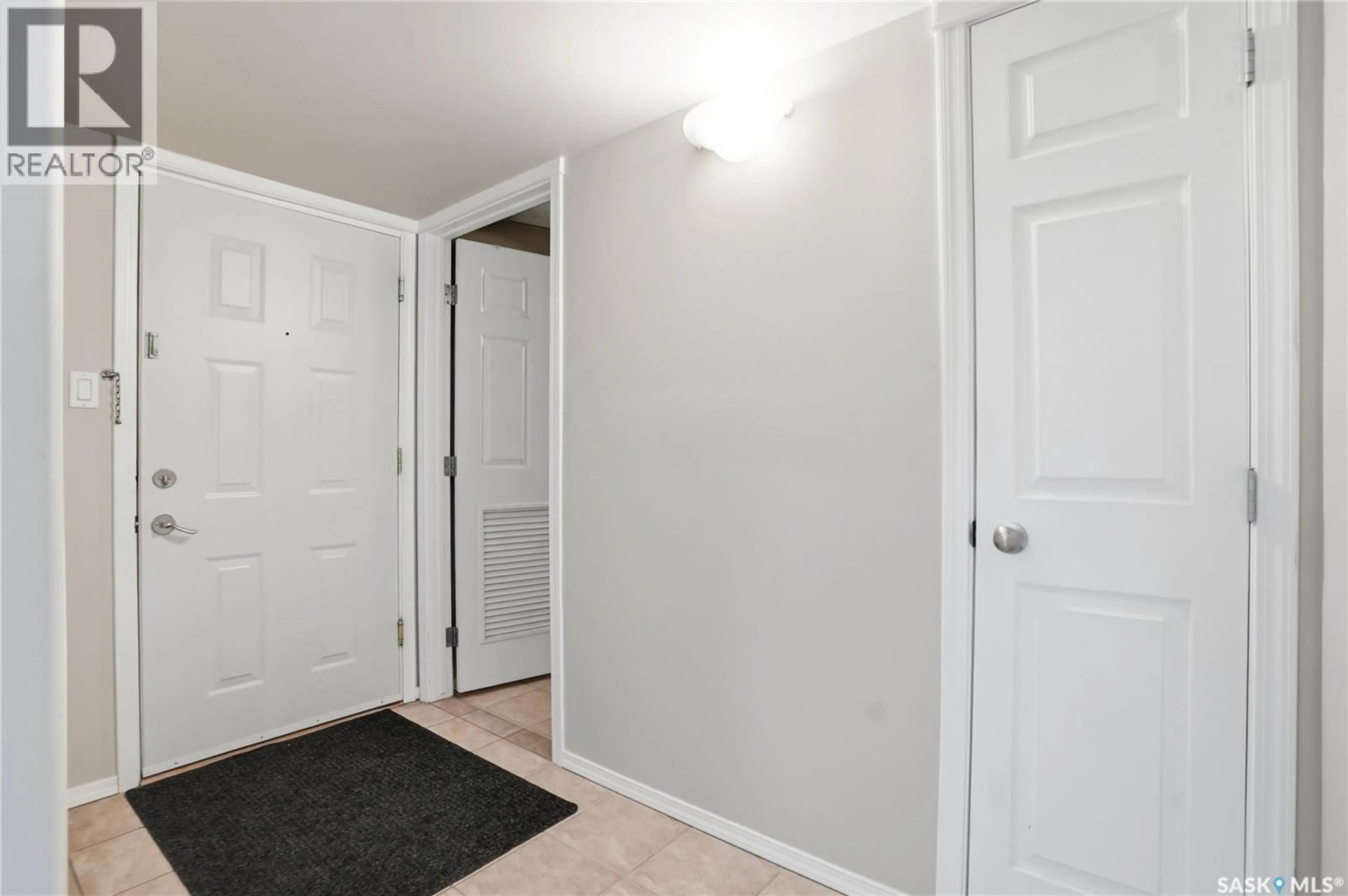 Unknown for 219 1850 MAIN STREET, Saskatoon Saskatchewan S7H5S1