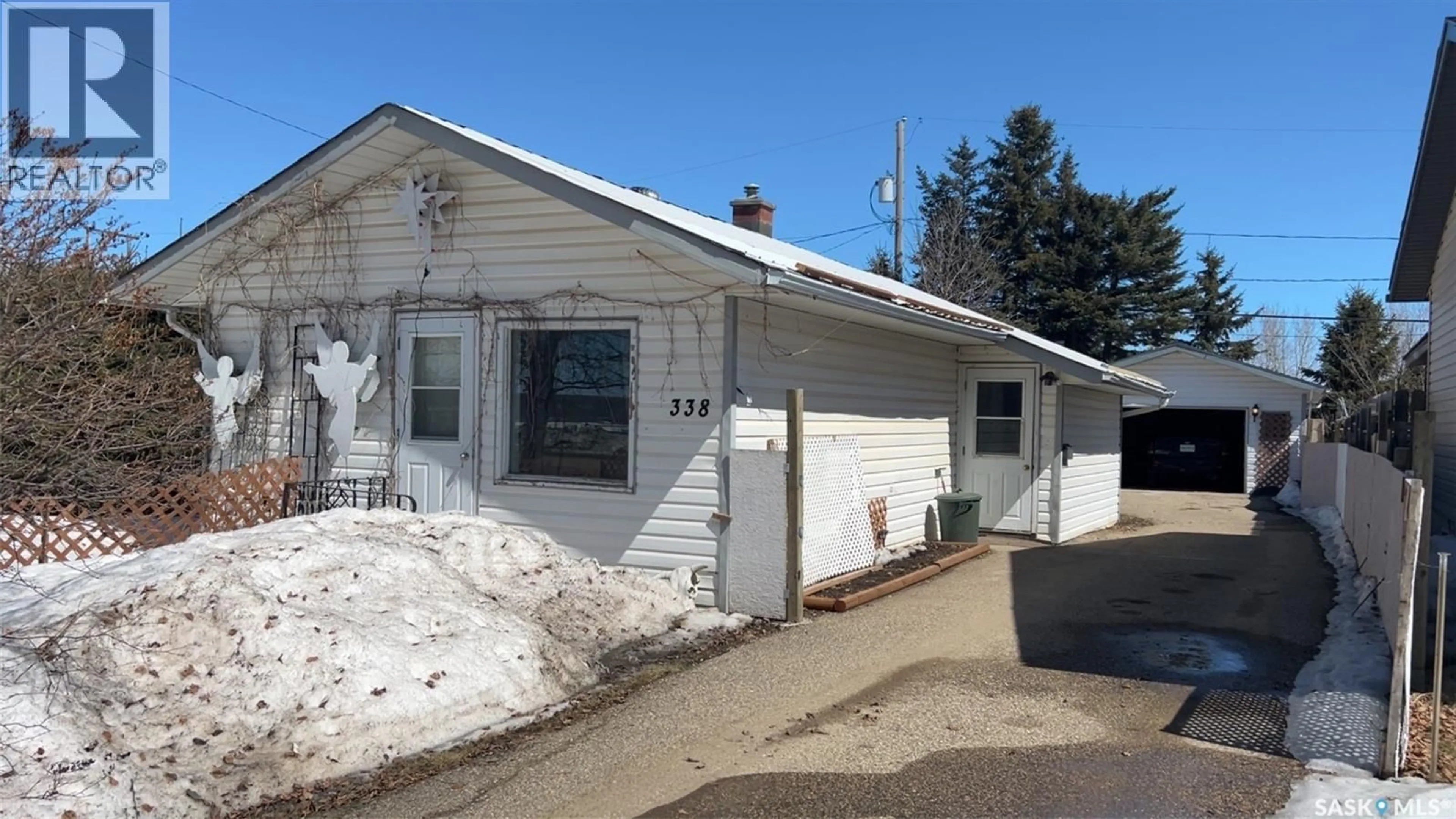 Unknown for 338 1ST AVENUE, Preeceville Saskatchewan S0A3B0