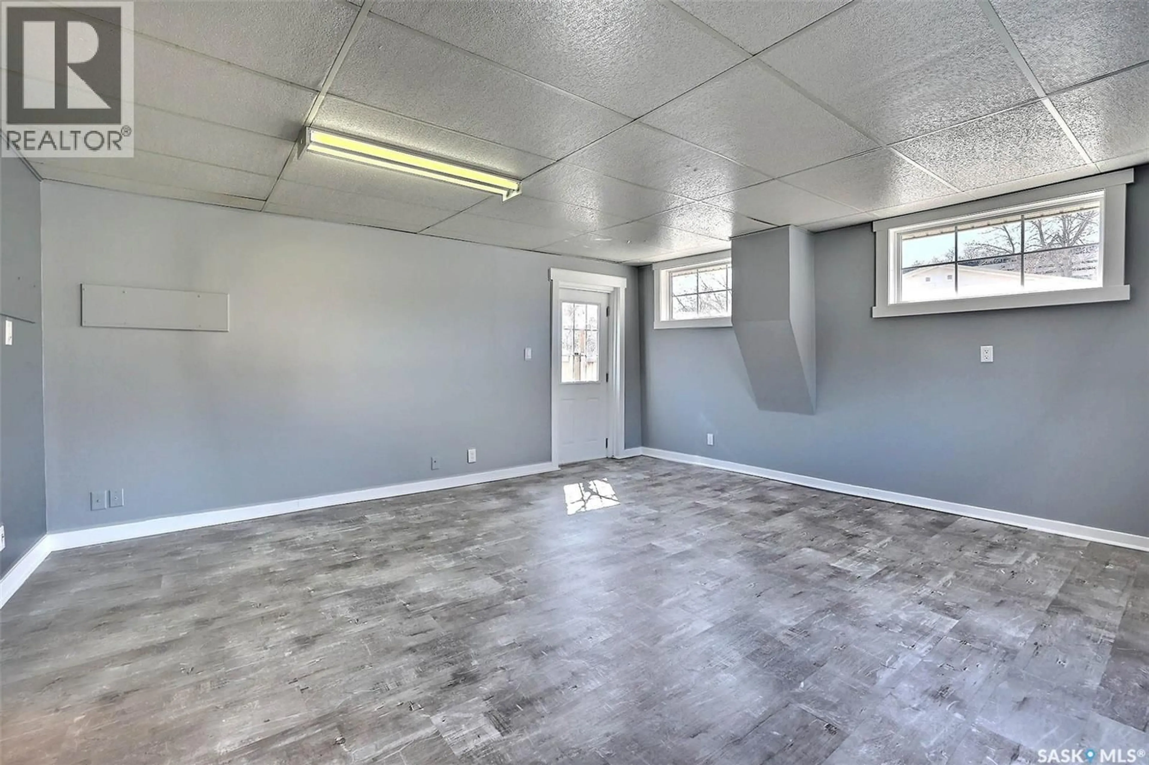 A pic of a room for 231 CENTRE STREET, Regina Beach Saskatchewan S0G4C0