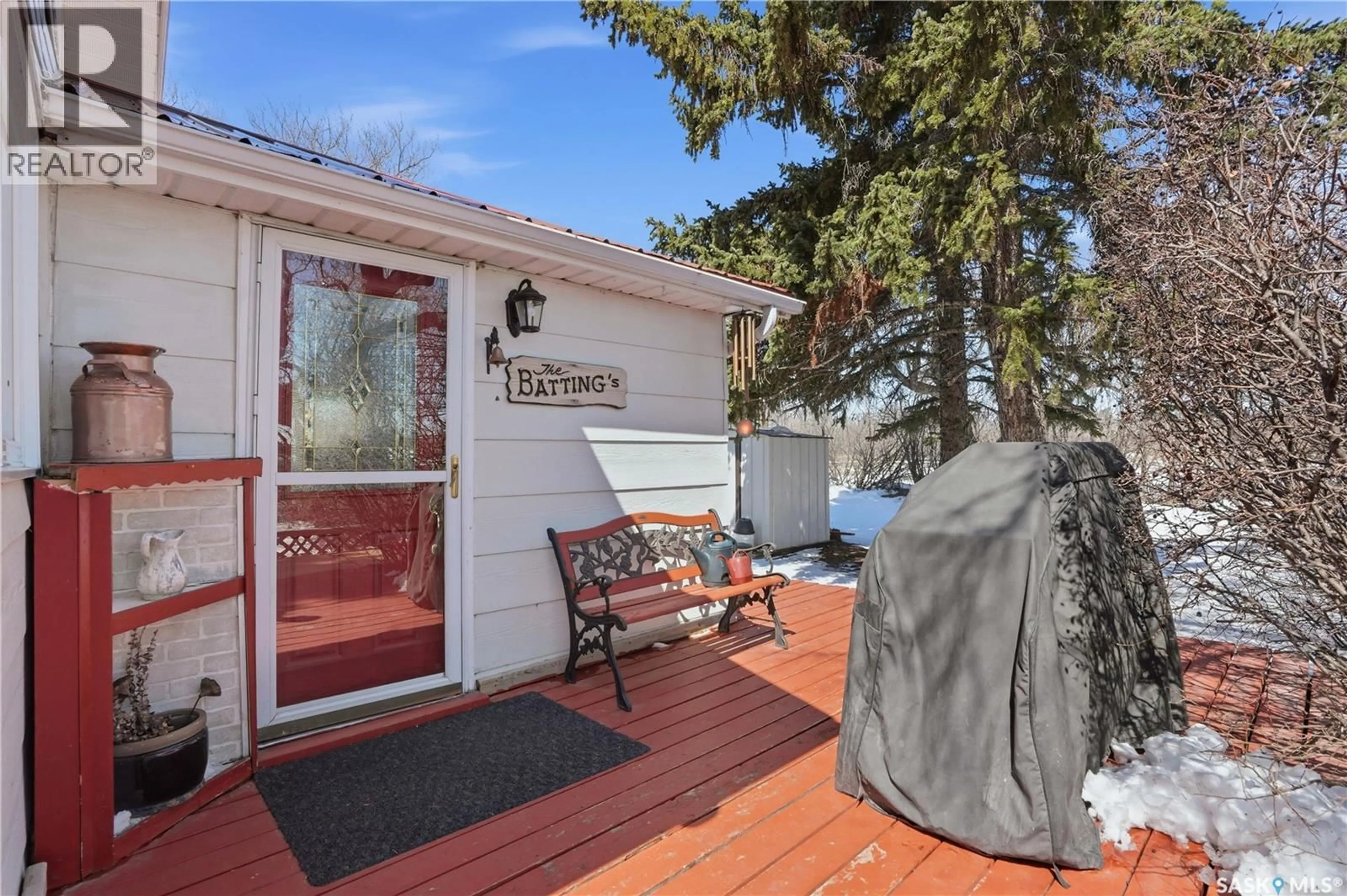 Patio, unknown for 103 1ST STREET, Hepburn Saskatchewan S0K1Z0