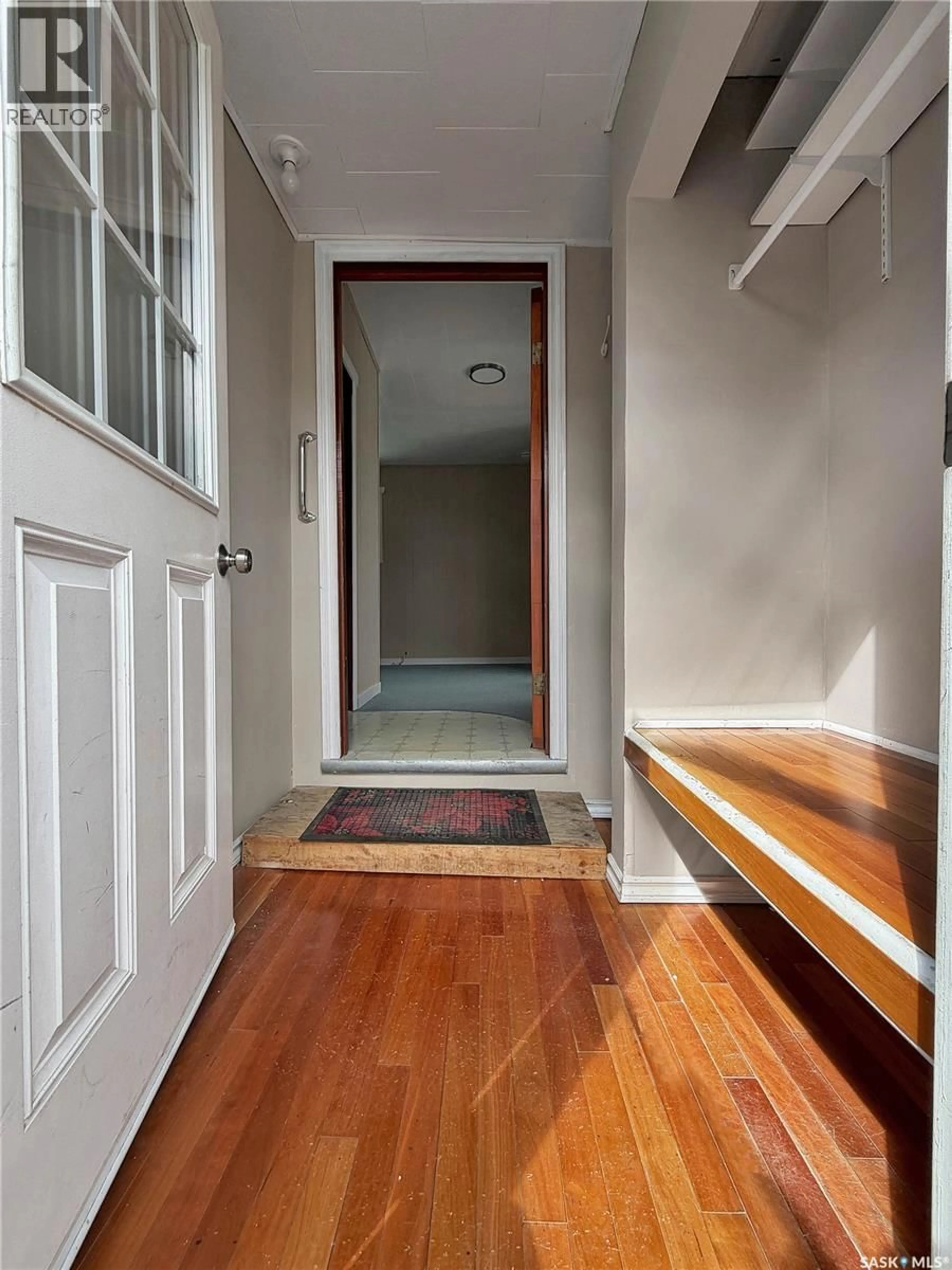 Indoor entryway for 604 SUSSEX AVENUE, Esterhazy Saskatchewan S0A0X0