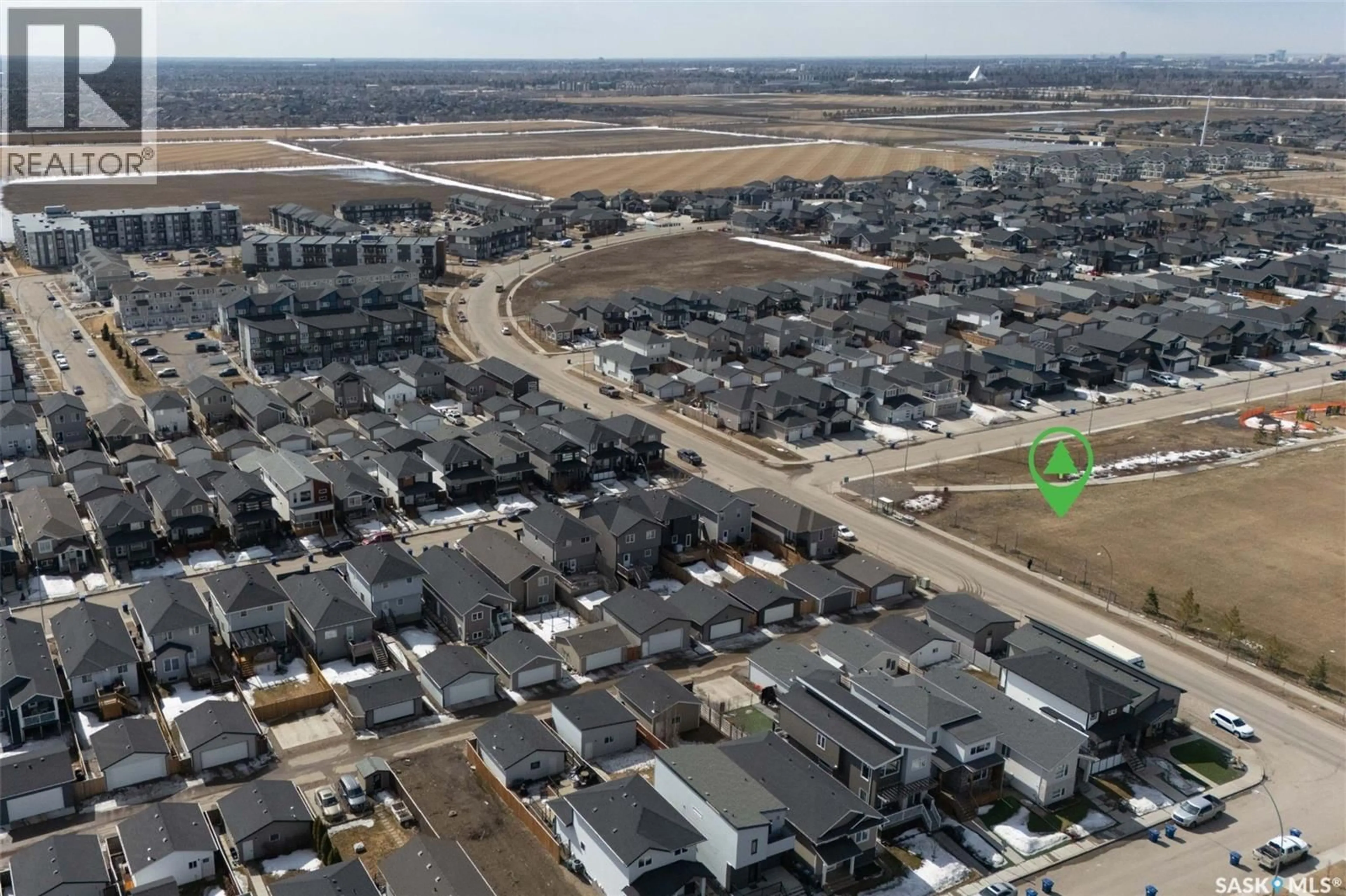 A pic from outside/outdoor area/front of a property/back of a property/a pic from drone, street for 350 MARLATTE STREET, Saskatoon Saskatchewan S7W0S7