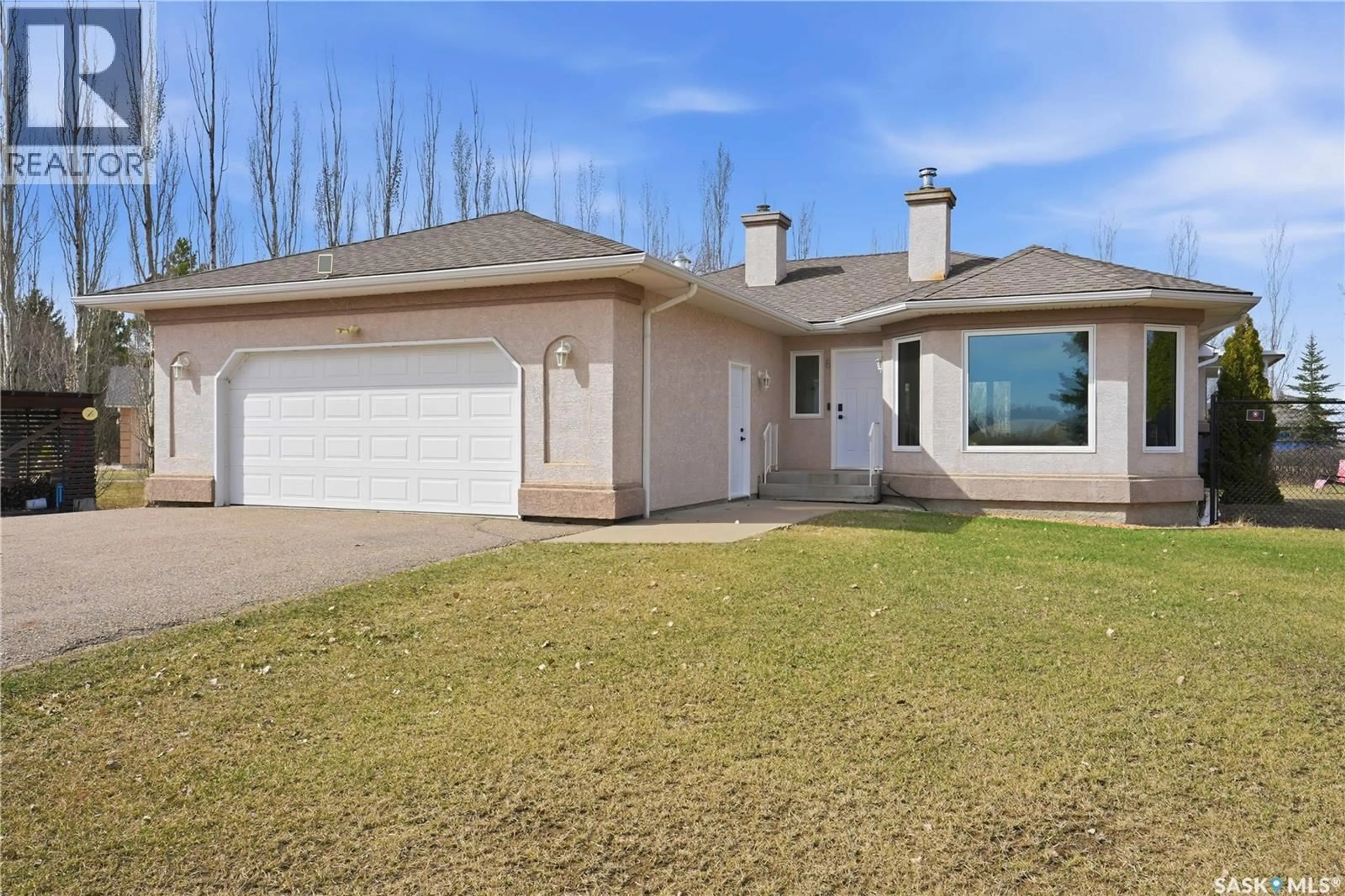 Home with vinyl exterior material, street for 8 CHEMIN BELLEVUE ROAD, Battleford Saskatchewan S0M0E0
