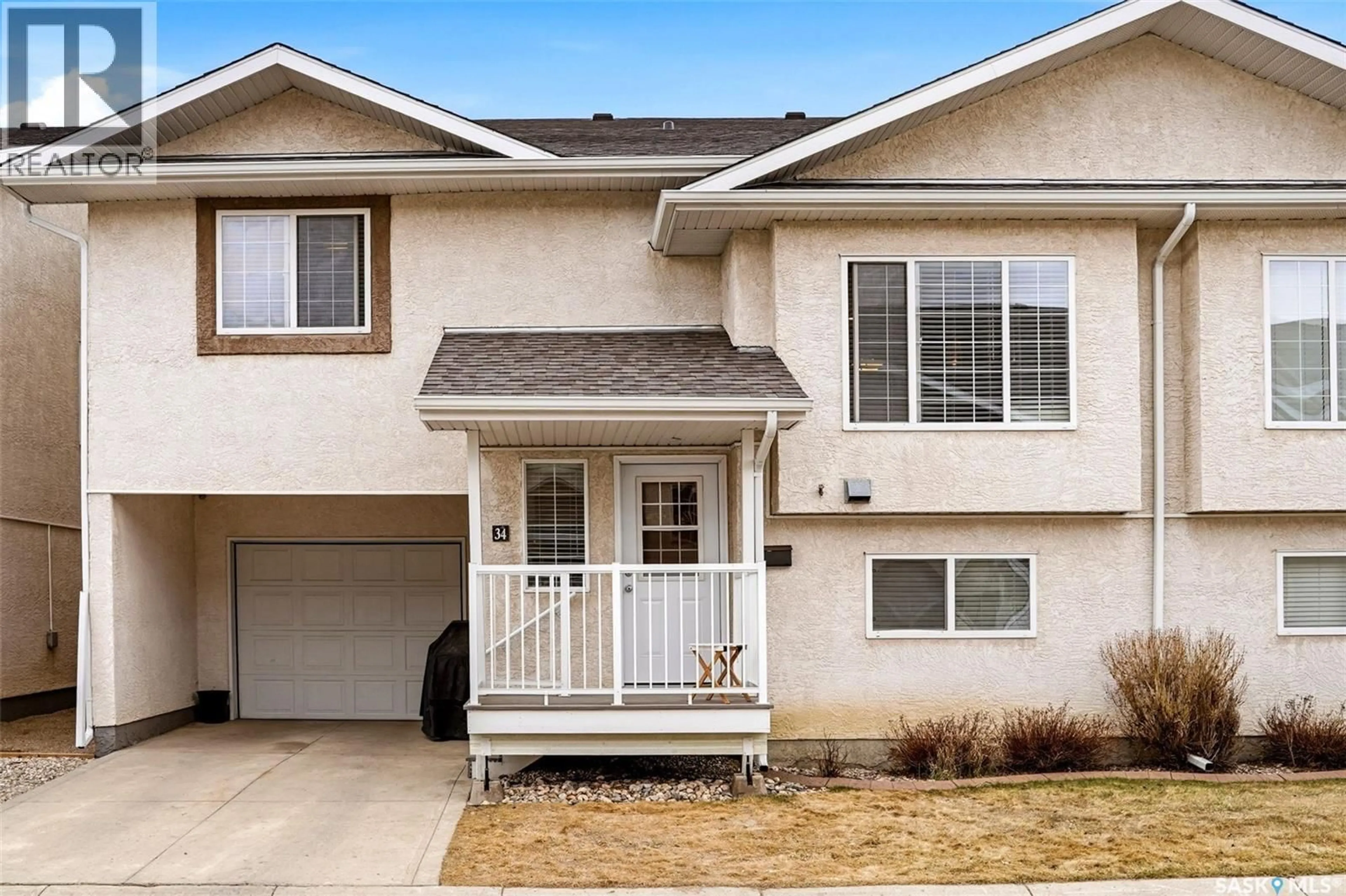 Home with vinyl exterior material, street for 34 - 4425 NICURITY DRIVE, Regina Saskatchewan S4X0E6