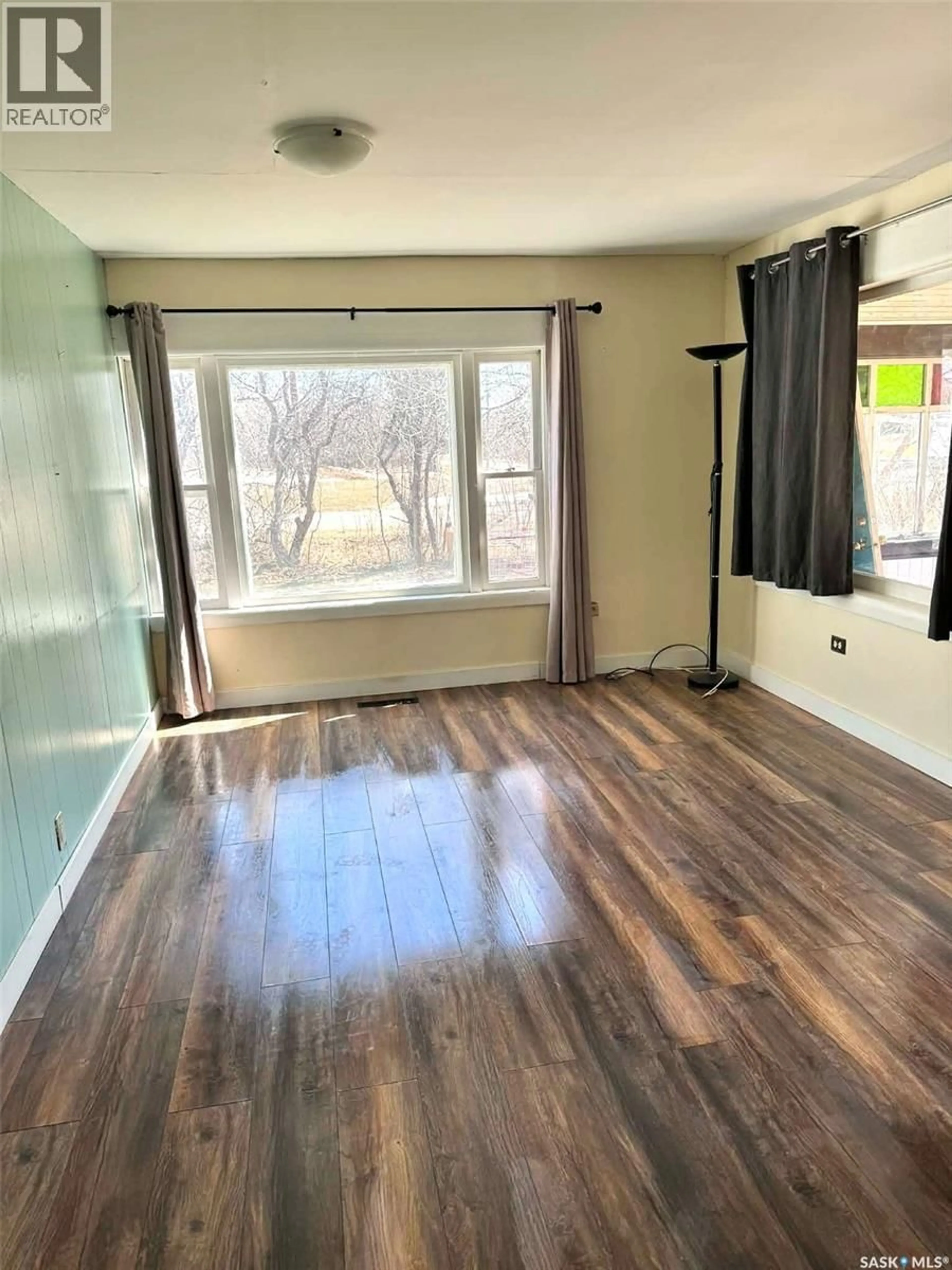 A pic of a room for 212 SOUTH AVENUE E, Hafford Saskatchewan S0J1A0