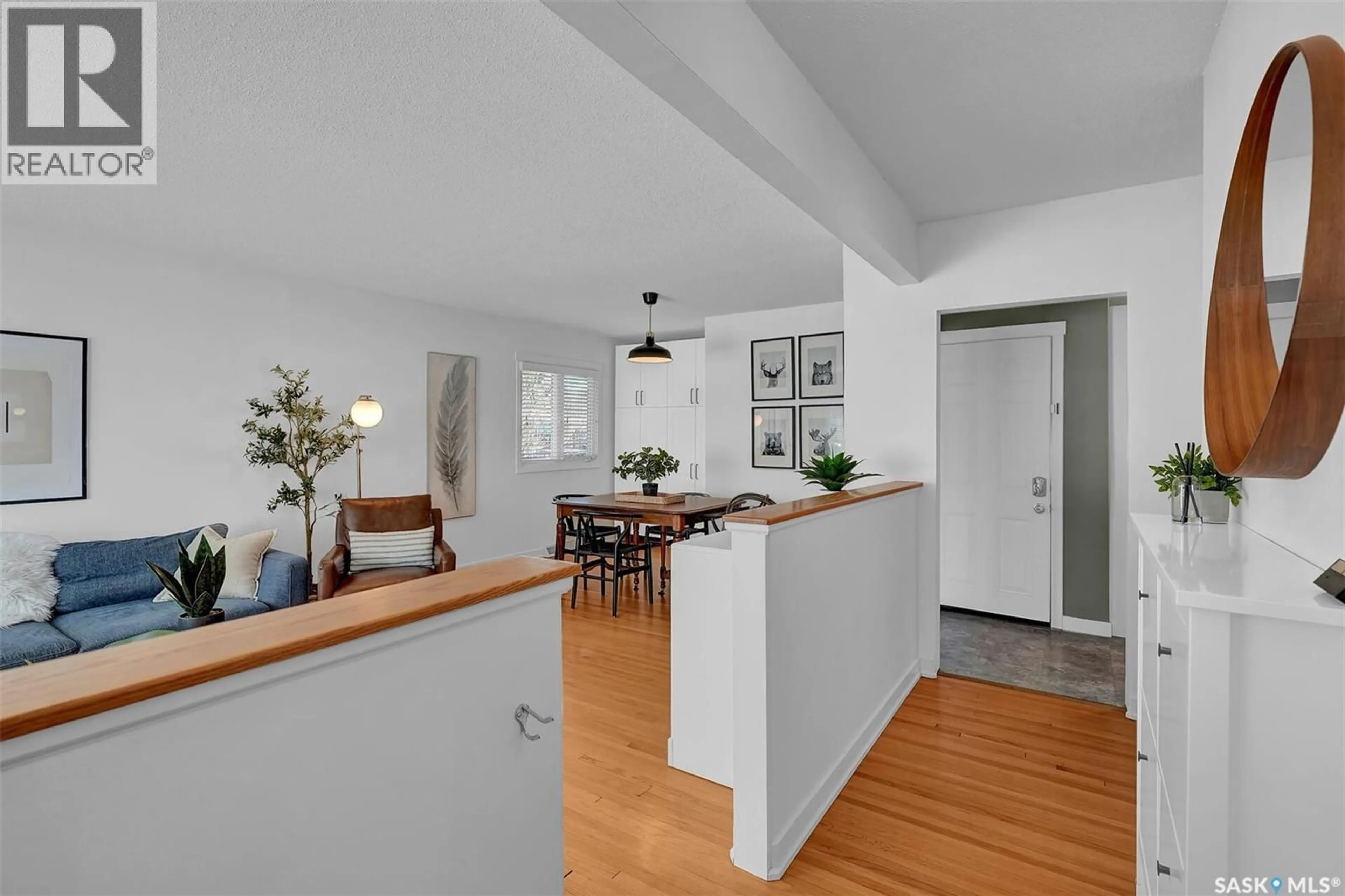 Open concept kitchen, unknown for 2050 JUBILEE AVENUE, Regina Saskatchewan S4S3T8