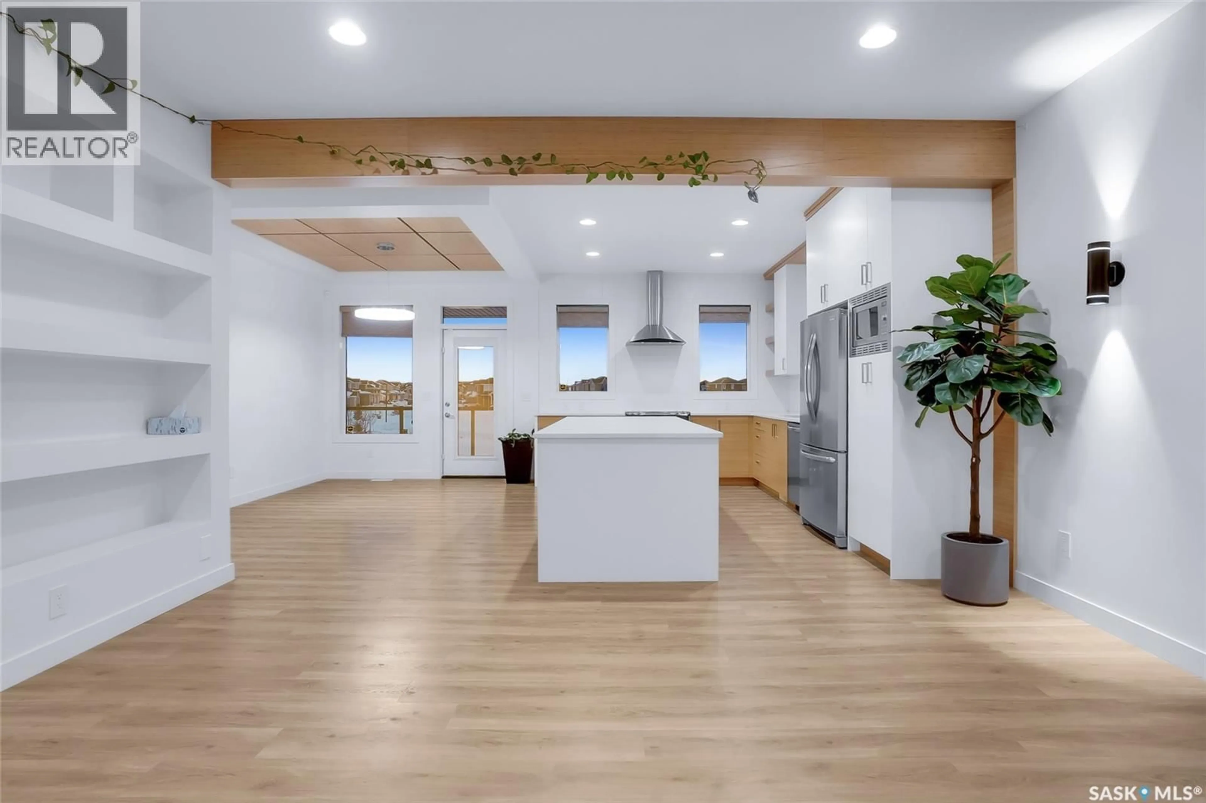 Open concept kitchen, unknown for 230 GREYEYES-STEELE WAY, Saskatoon Saskatchewan S7V0M6
