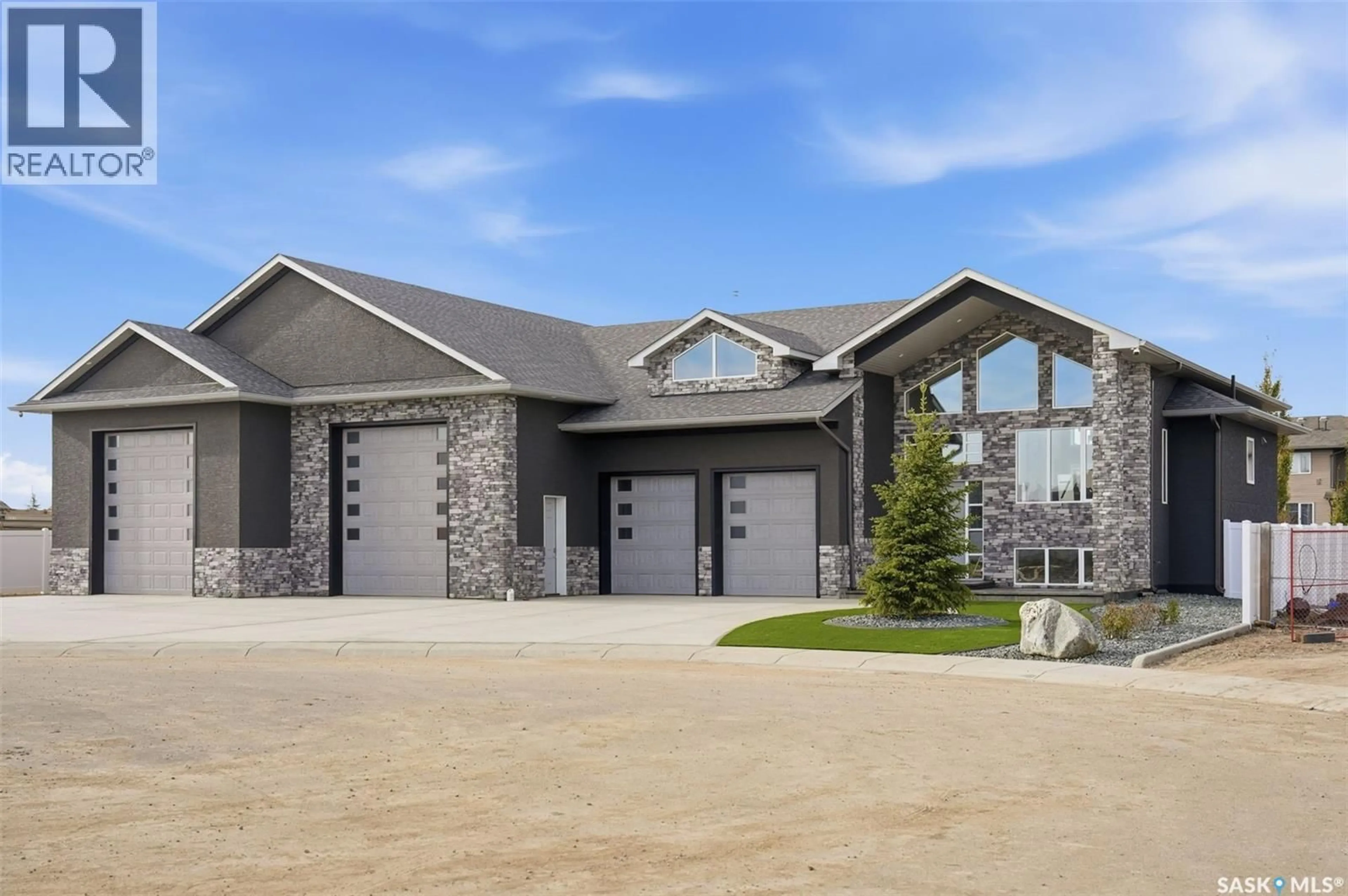 Unknown for 7 LOEWEN COURT, Warman Saskatchewan S0K0A1