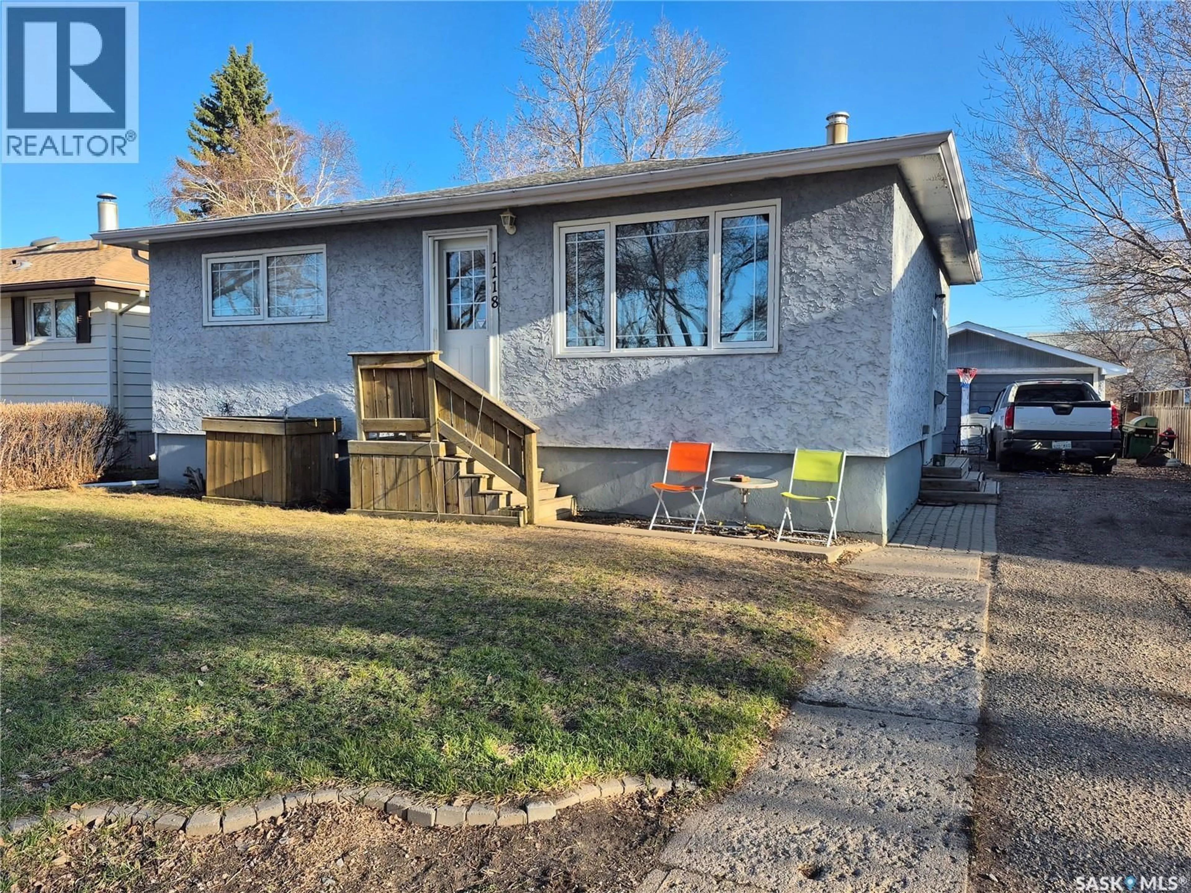 Unknown for 1118 PARK AVENUE, Weyburn Saskatchewan S4H0K5