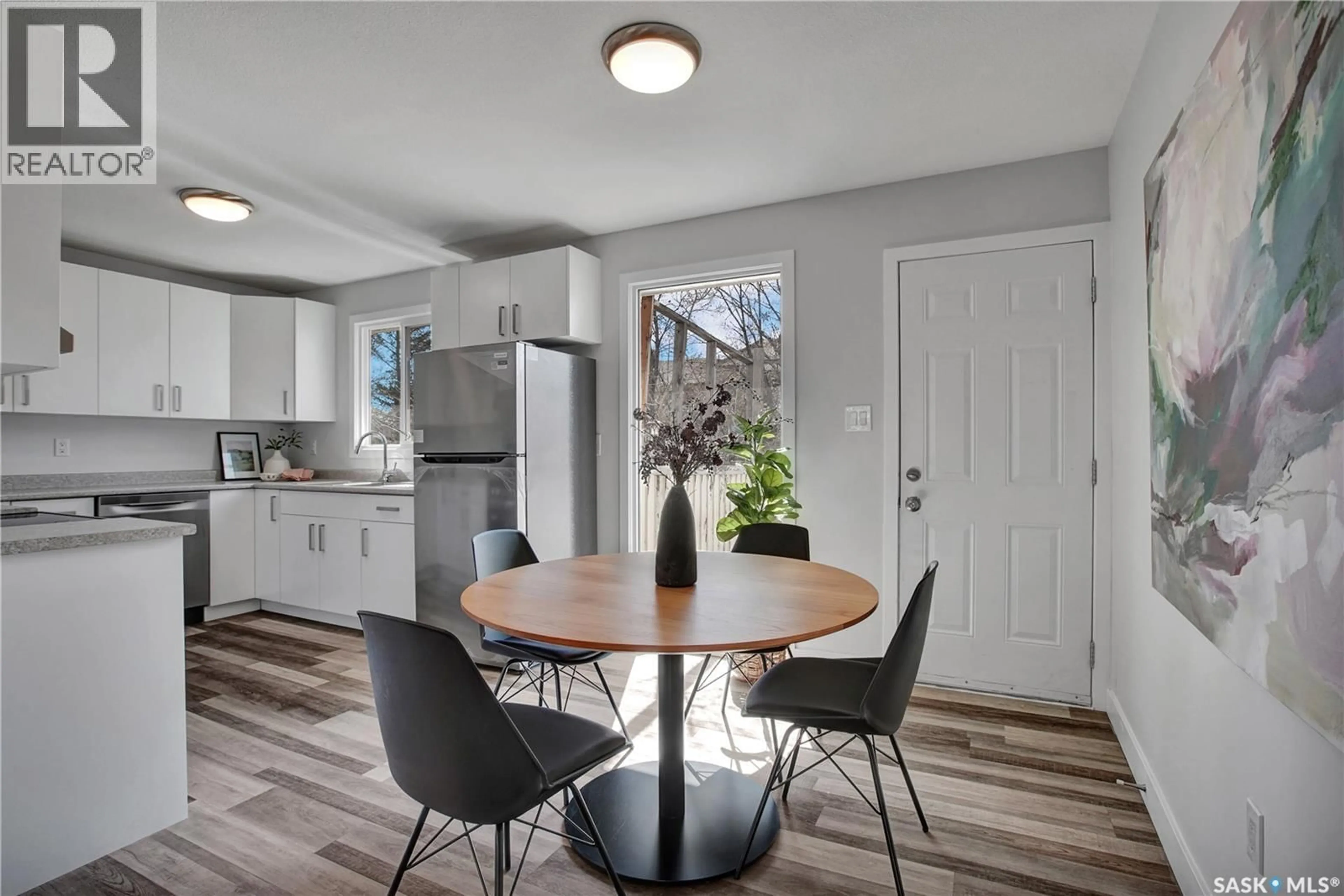 Open concept kitchen, unknown for 3339 FAIRLIGHT DRIVE, Saskatoon Saskatchewan S7M4N1