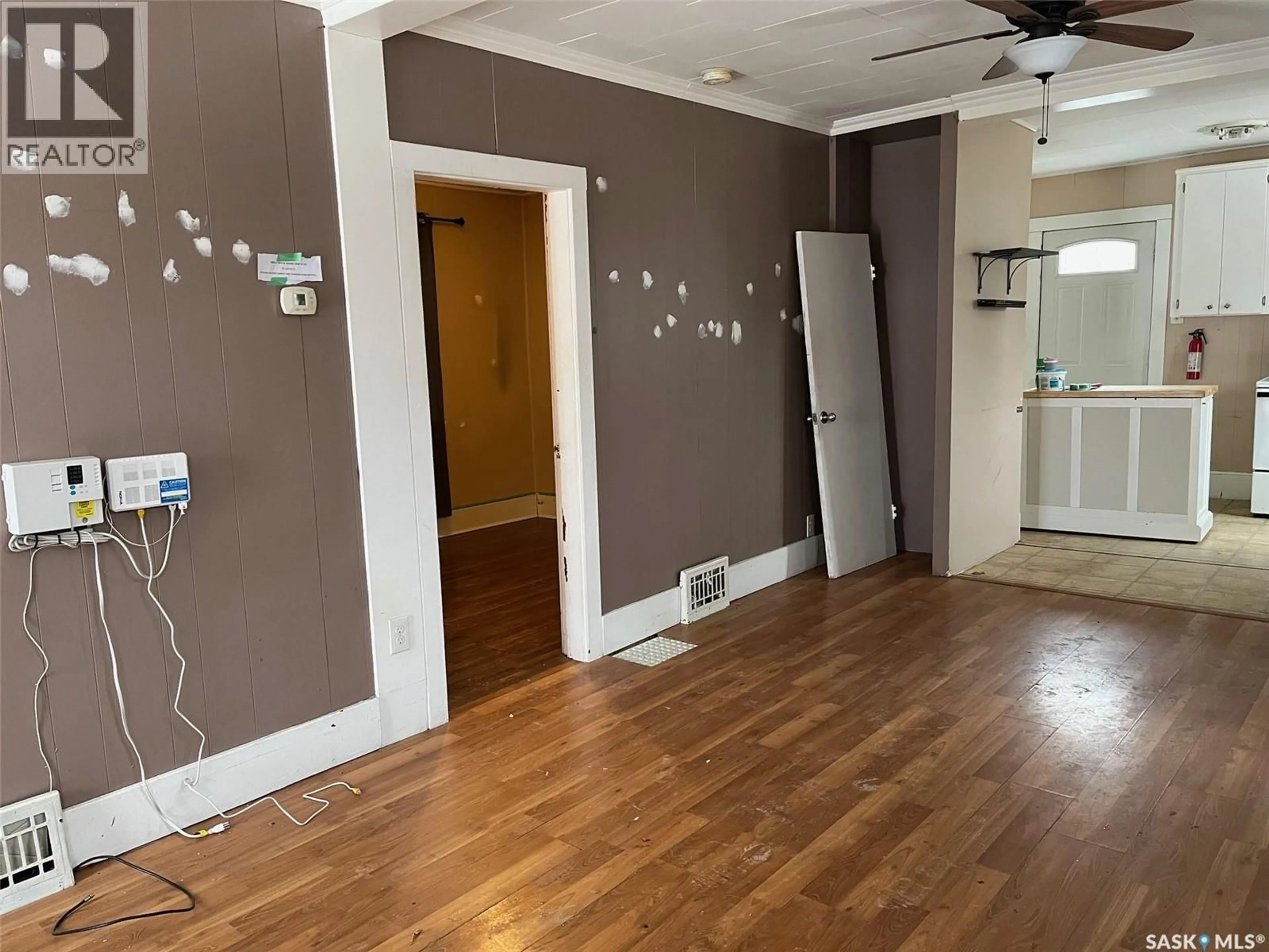 A pic of a room for 1100 FORT STREET, Regina Saskatchewan S4T5R7