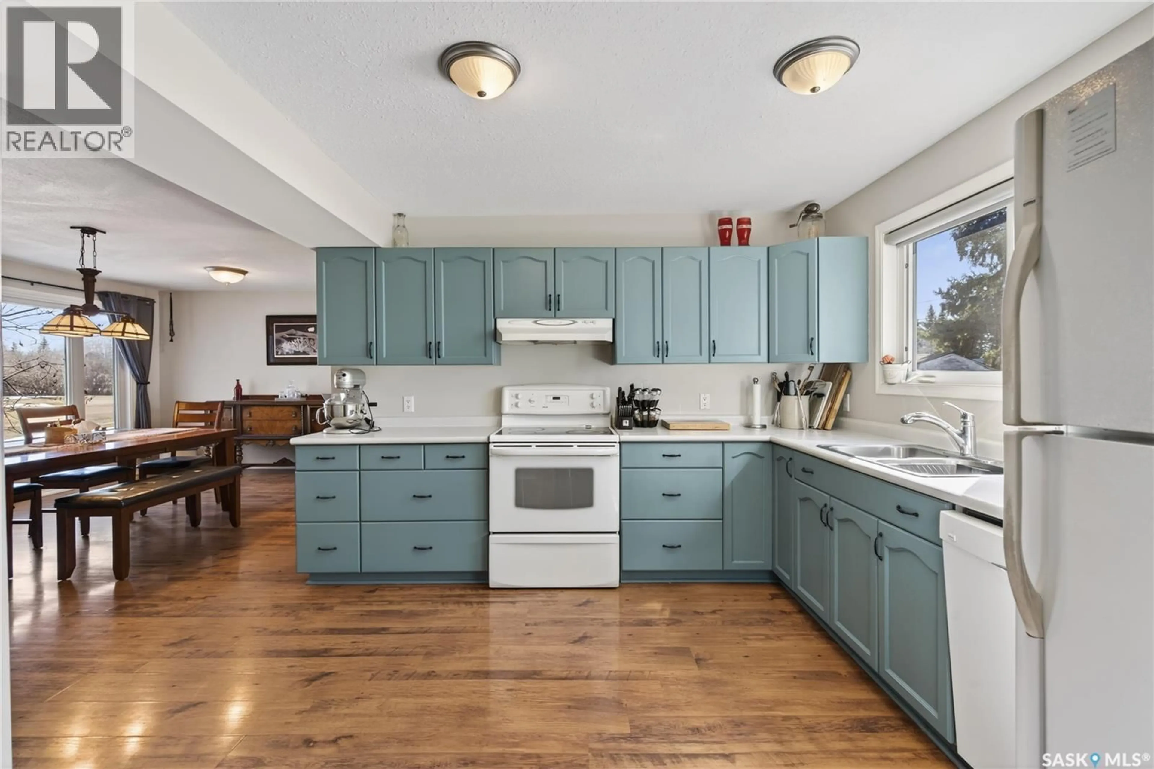 Open concept kitchen, unknown for 149 2ND AVENUE, Pierceland Saskatchewan S0M2K0