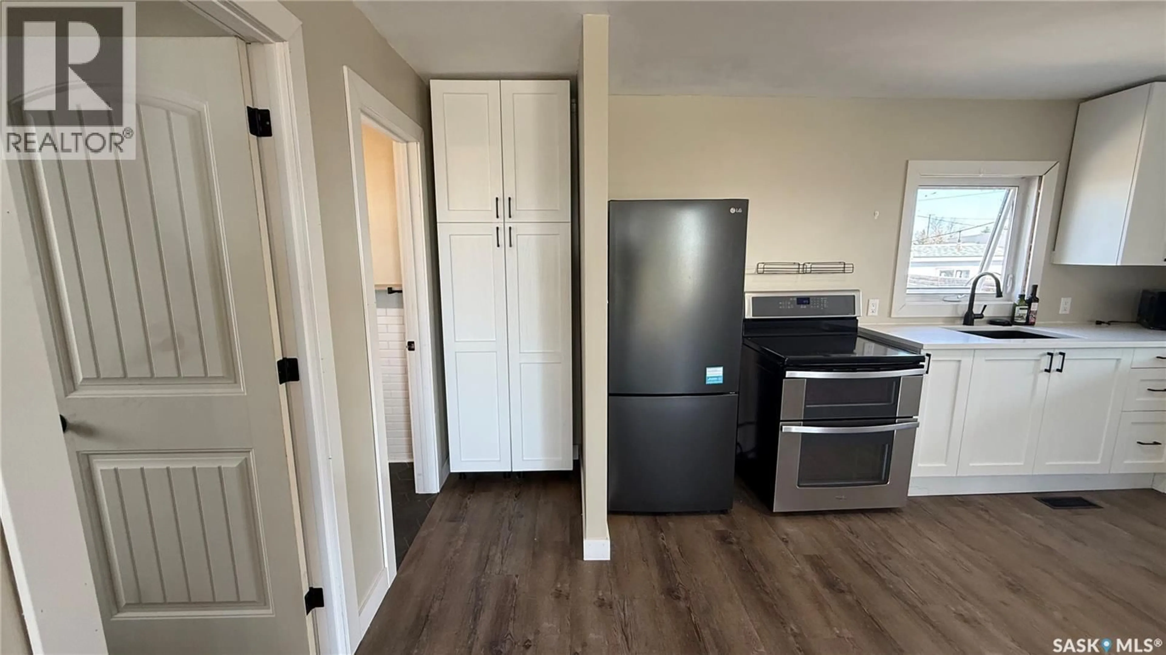 A pic of a room for 108 FRONT STREET, Pense Saskatchewan S0G3W0