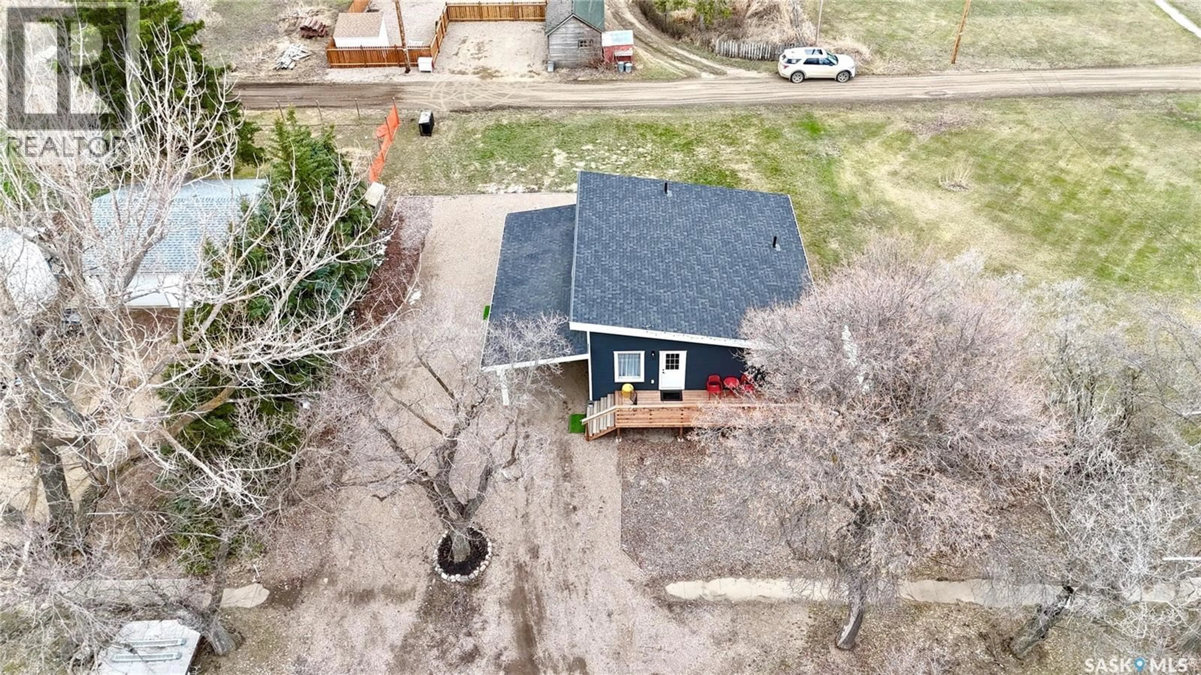 A pic from outside/outdoor area/front of a property/back of a property/a pic from drone, street for 210 COULTHARD STREET, Conquest Saskatchewan S0L0L0