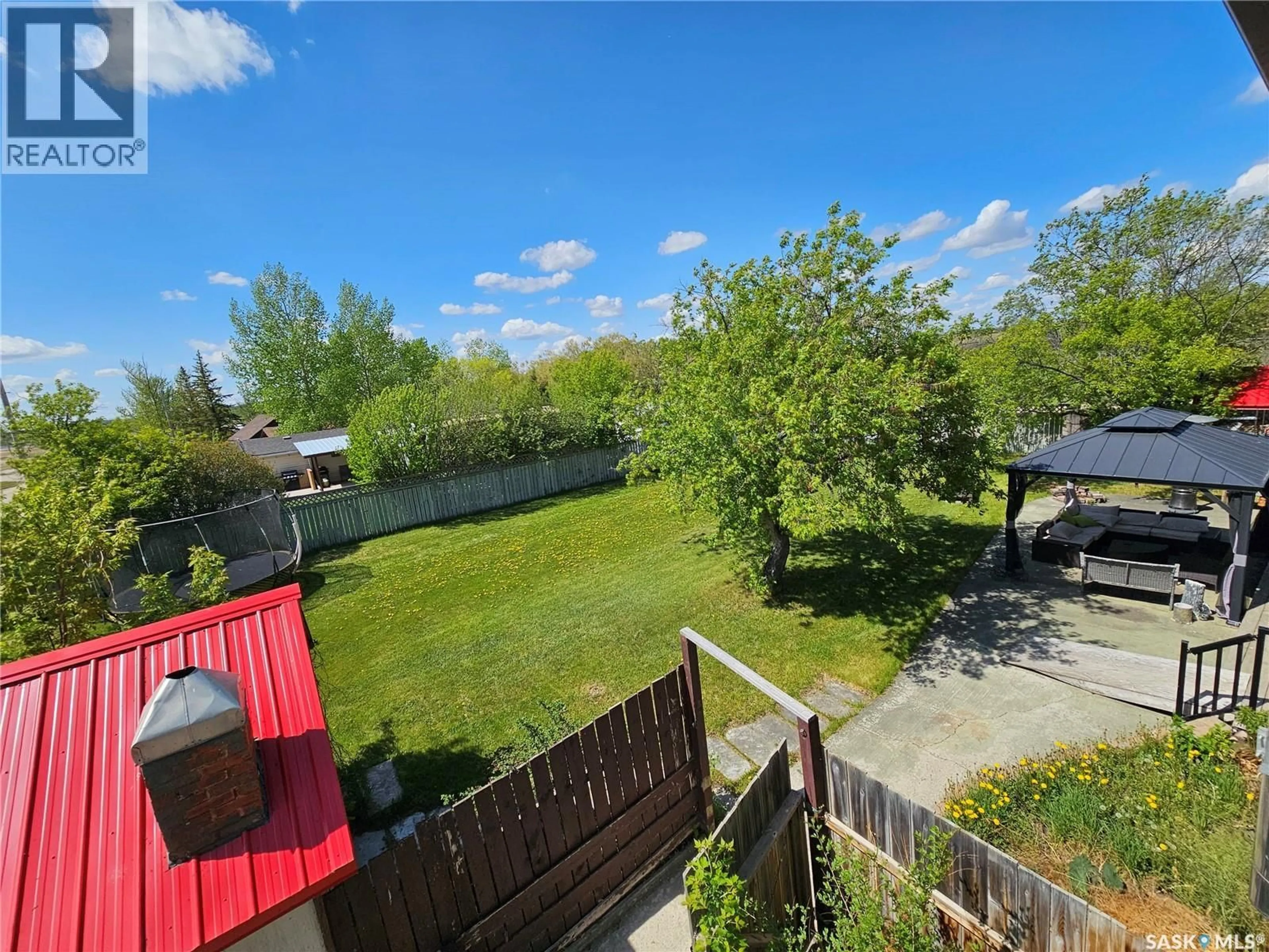 A pic from outside/outdoor area/front of a property/back of a property/a pic from drone, street for 671-681 AQUALANE AVENUE, Aquadeo Saskatchewan S0M0L0