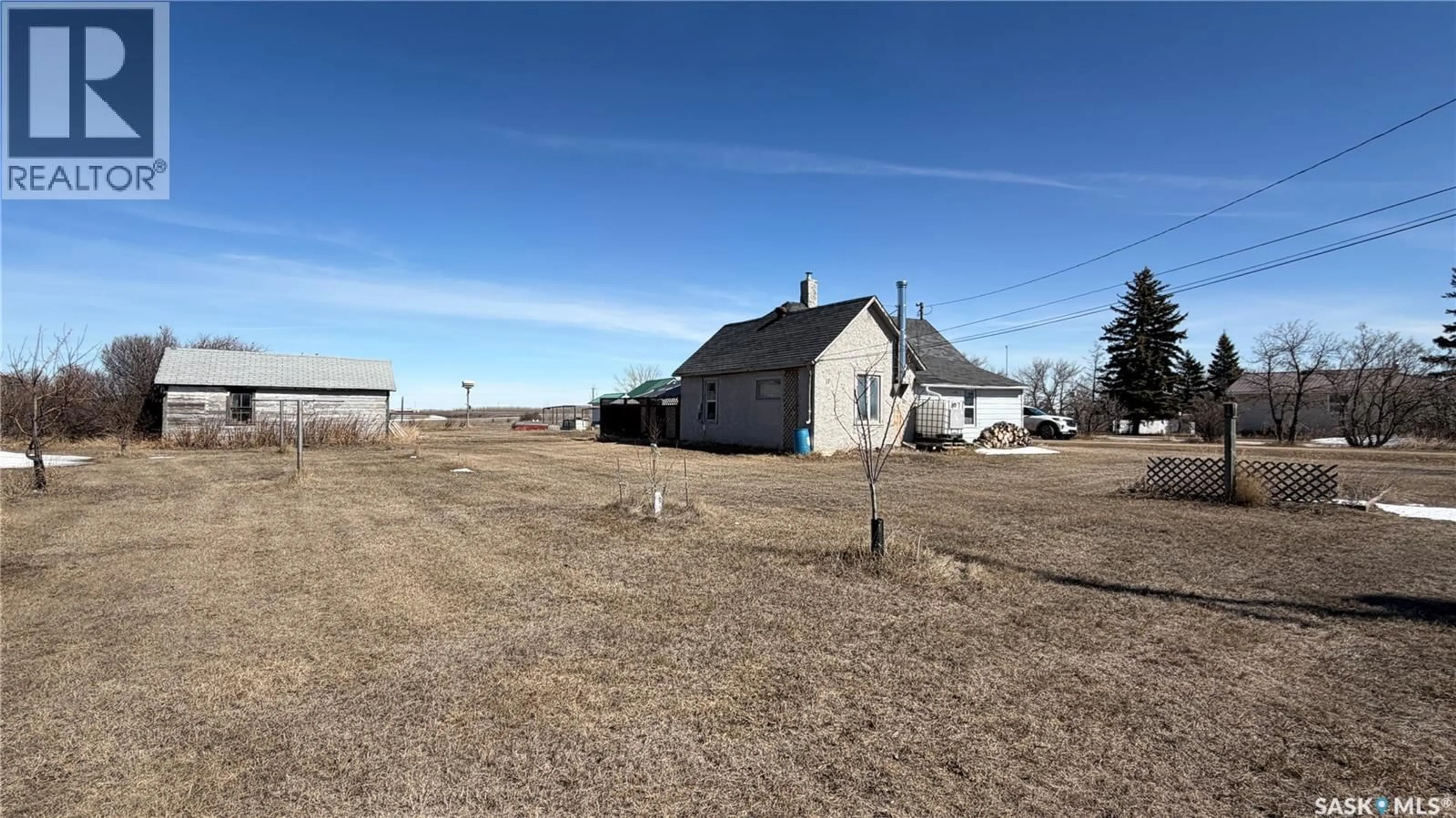 A pic from outside/outdoor area/front of a property/back of a property/a pic from drone, unknown for 530 GAW AVENUE, Craik Saskatchewan S0G0V0