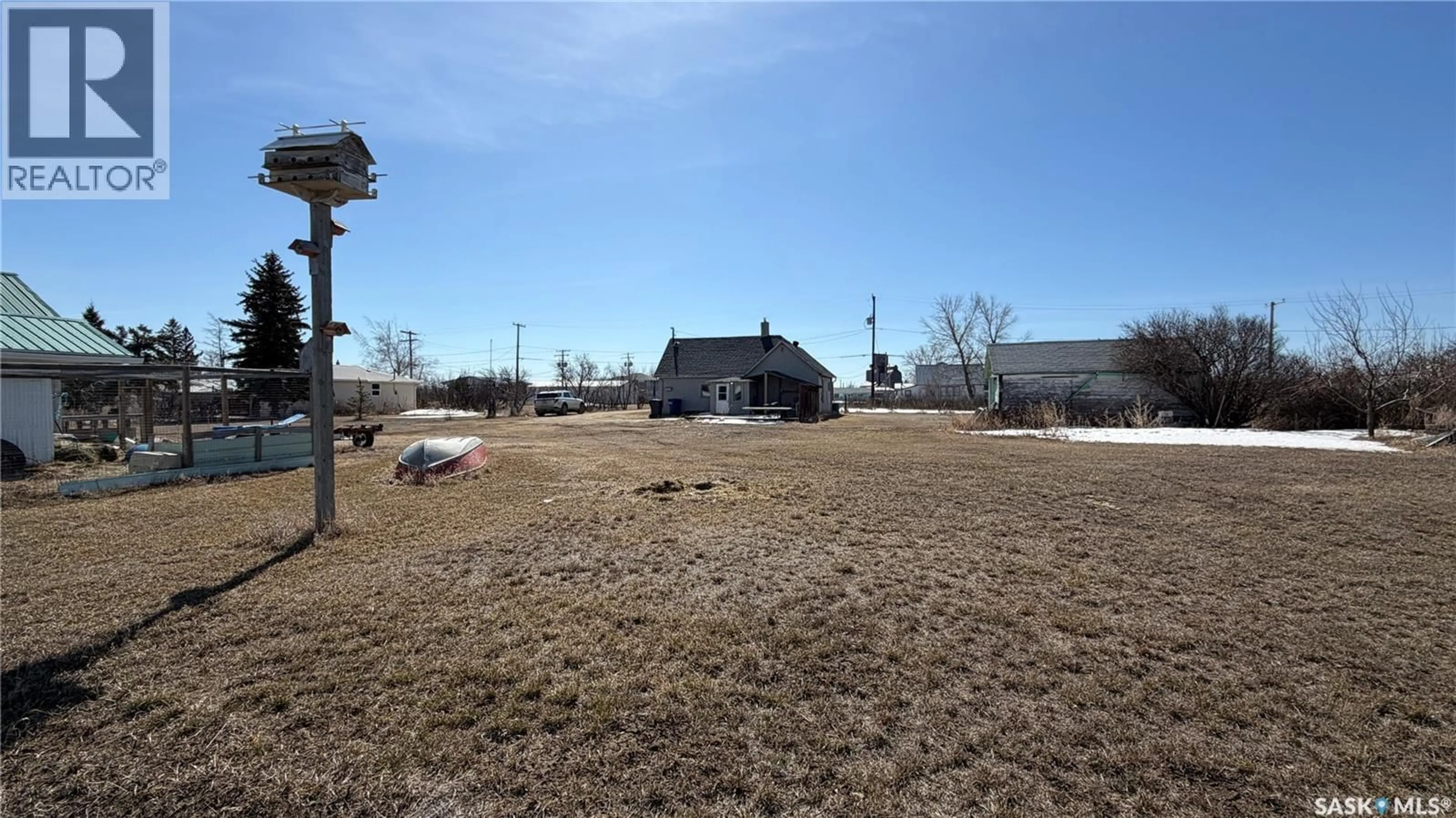 A pic from outside/outdoor area/front of a property/back of a property/a pic from drone, street for 530 GAW AVENUE, Craik Saskatchewan S0G0V0