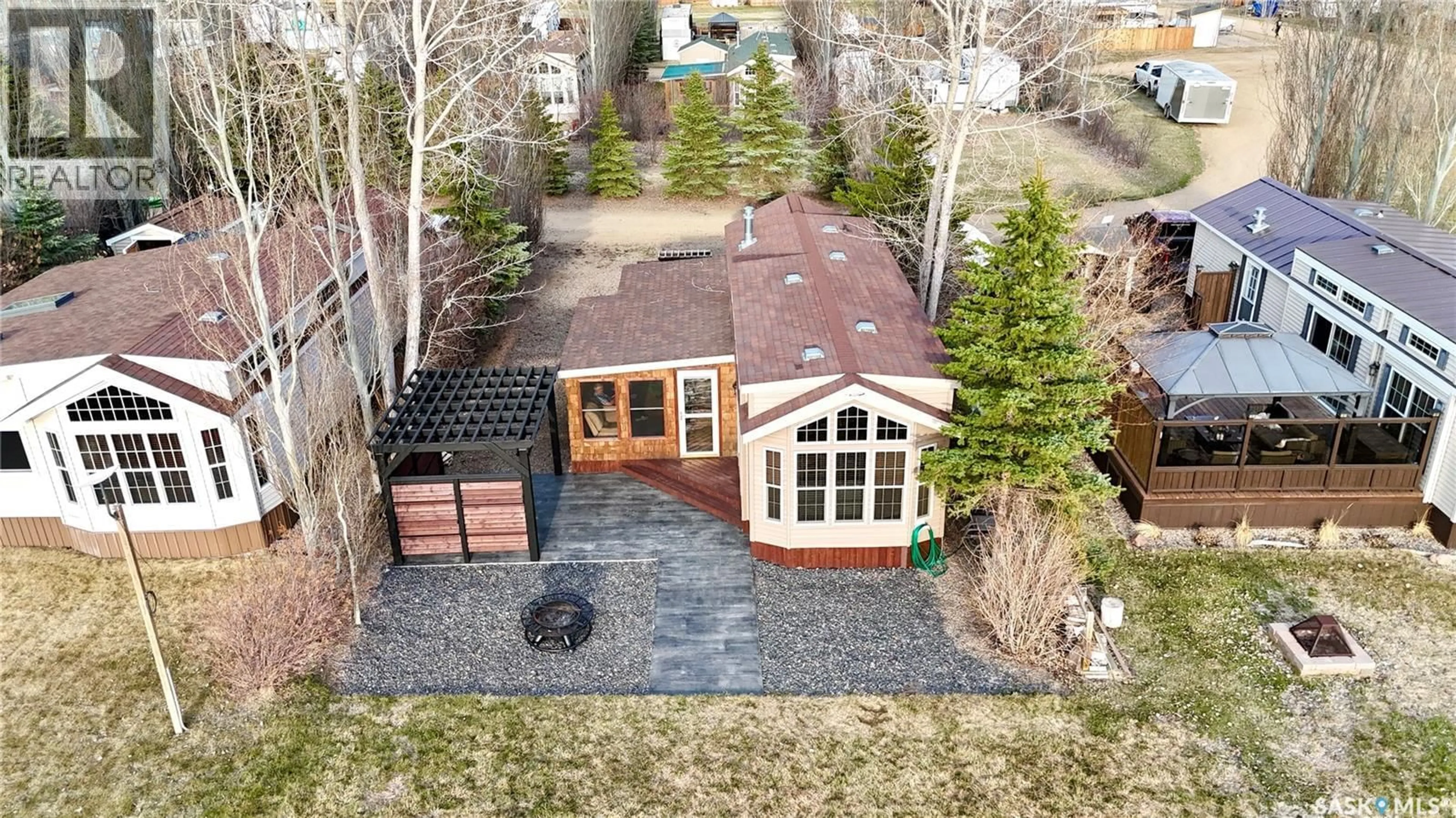 A pic from outside/outdoor area/front of a property/back of a property/a pic from drone, unknown for 13 HITCHCOCK HIDEAWAY, Coteau Rm No. 255 Saskatchewan S0L0G0