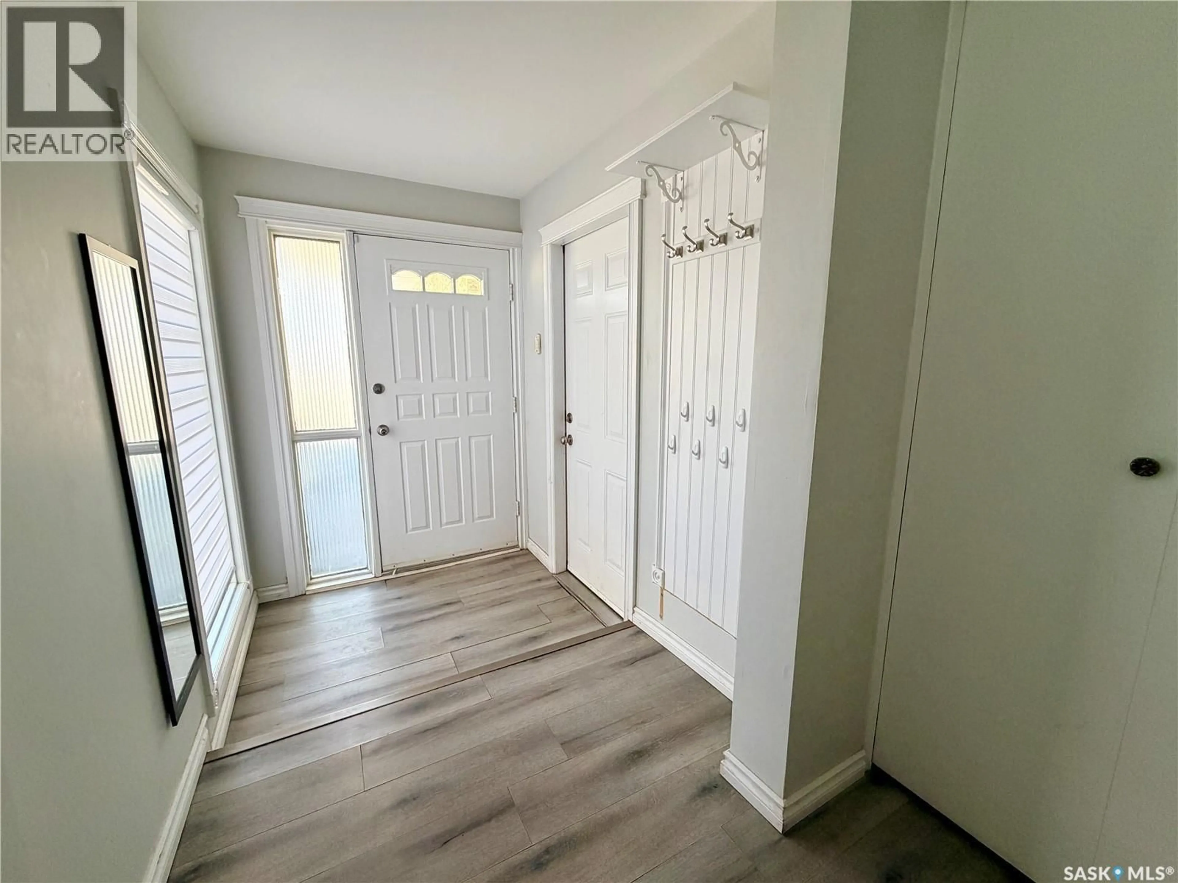 Indoor entryway for 11337 CLARK DRIVE, North Battleford Saskatchewan S9A3P5
