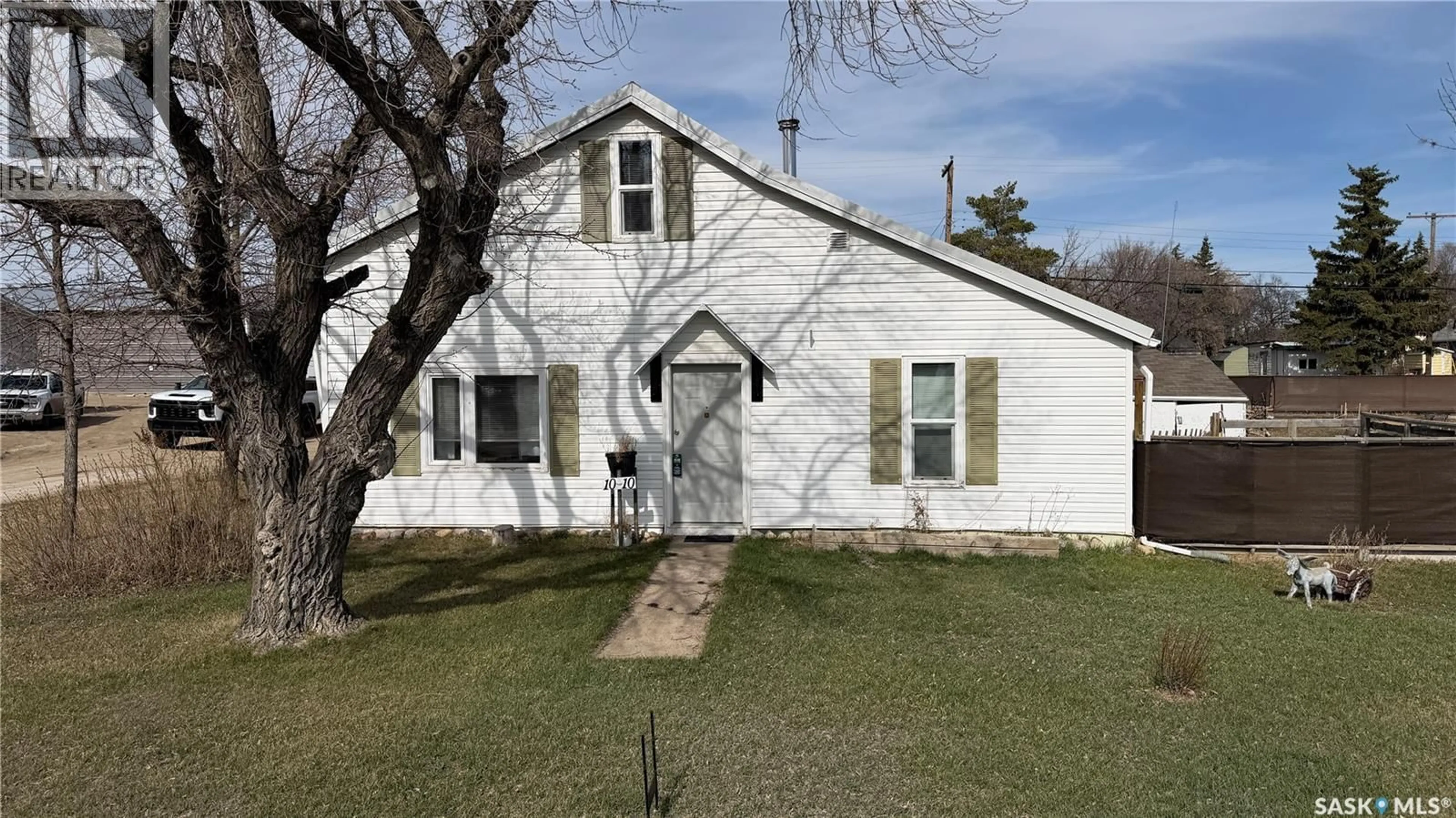 Unknown for 1010 RAILWAY AVENUE, Elbow Saskatchewan S0H1J0