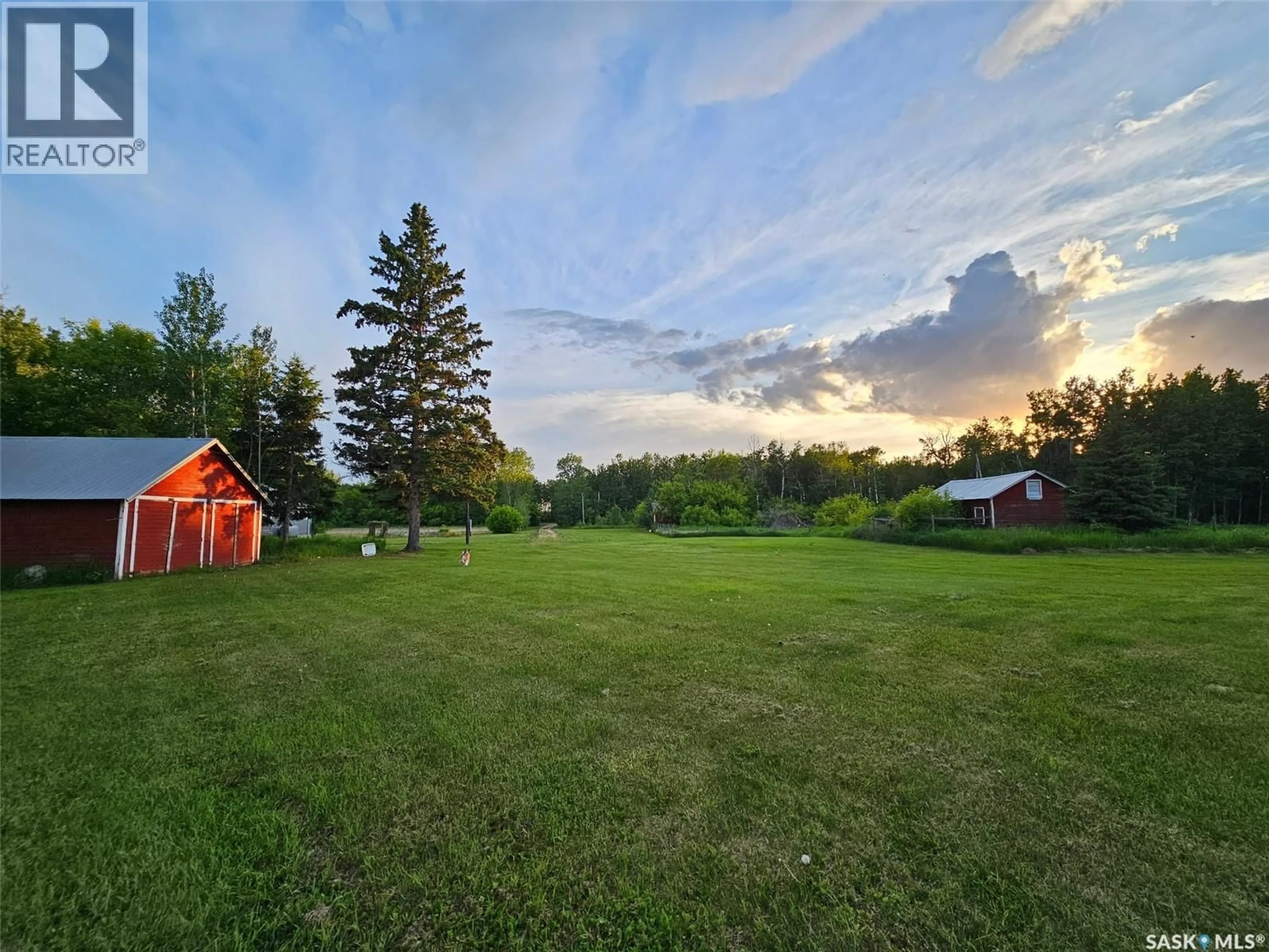 A pic from outside/outdoor area/front of a property/back of a property/a pic from drone, unknown for TORCH RIVER RM ACREAGE, Torch River Rm No. 488 Saskatchewan S0J0Y0