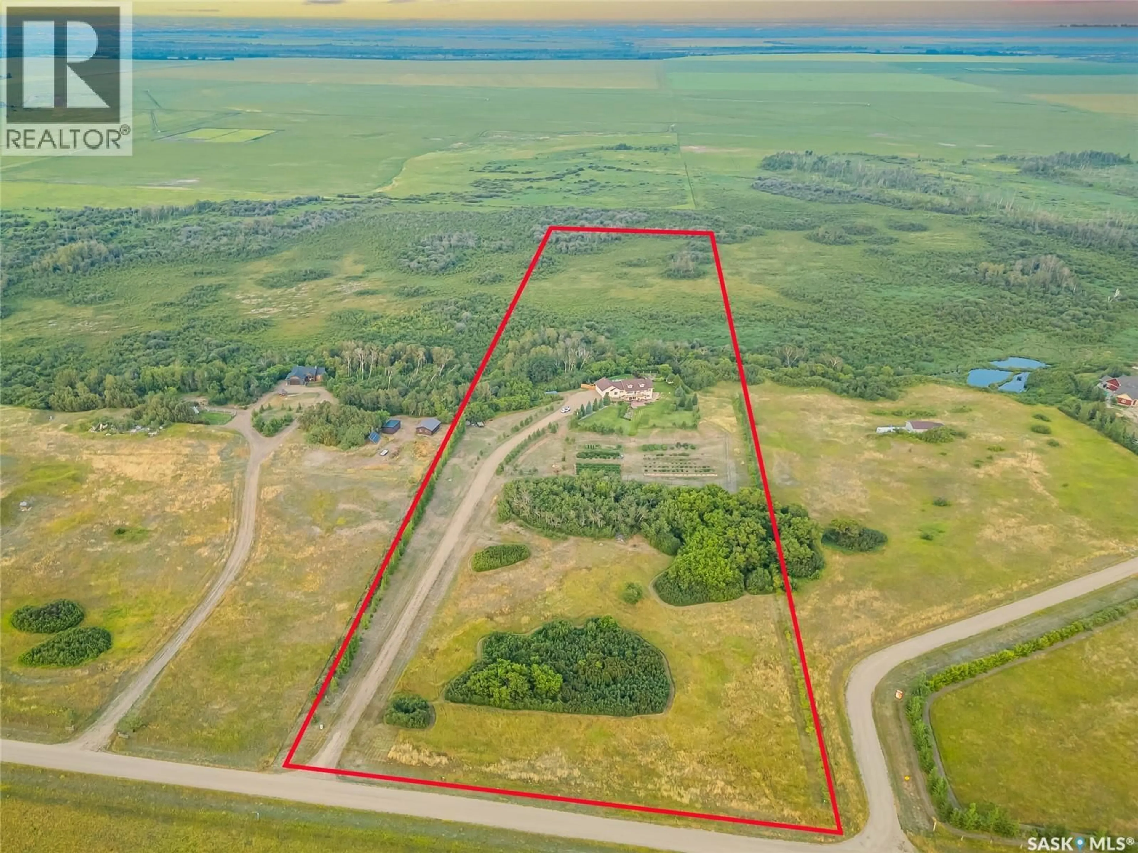 A pic from outside/outdoor area/front of a property/back of a property/a pic from drone, water/lake/river/ocean view for 15 BUFFALO SPRINGS ROAD, Montrose Rm No. 315 Saskatchewan S7K1N2